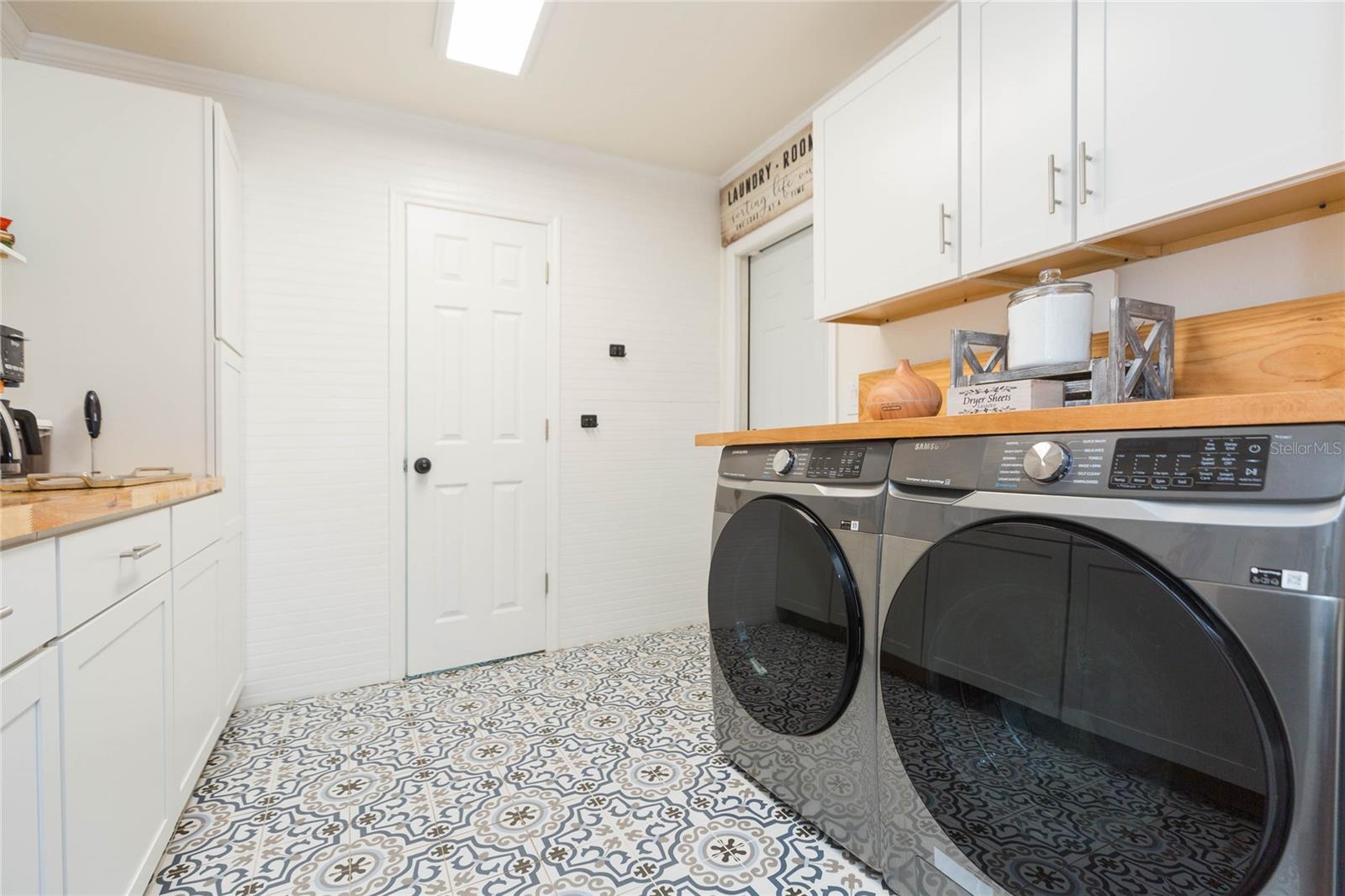 Listing photo id 16 for 7251 Old Pasco Road