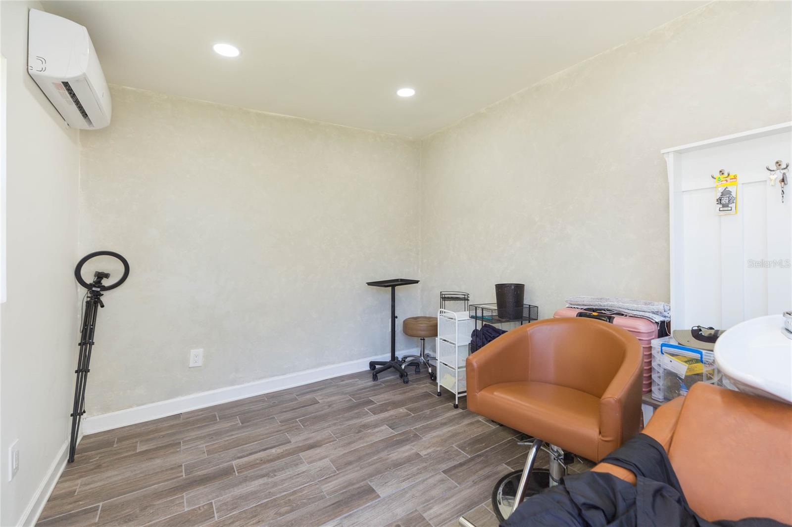 Listing photo id 38 for 7251 Old Pasco Road