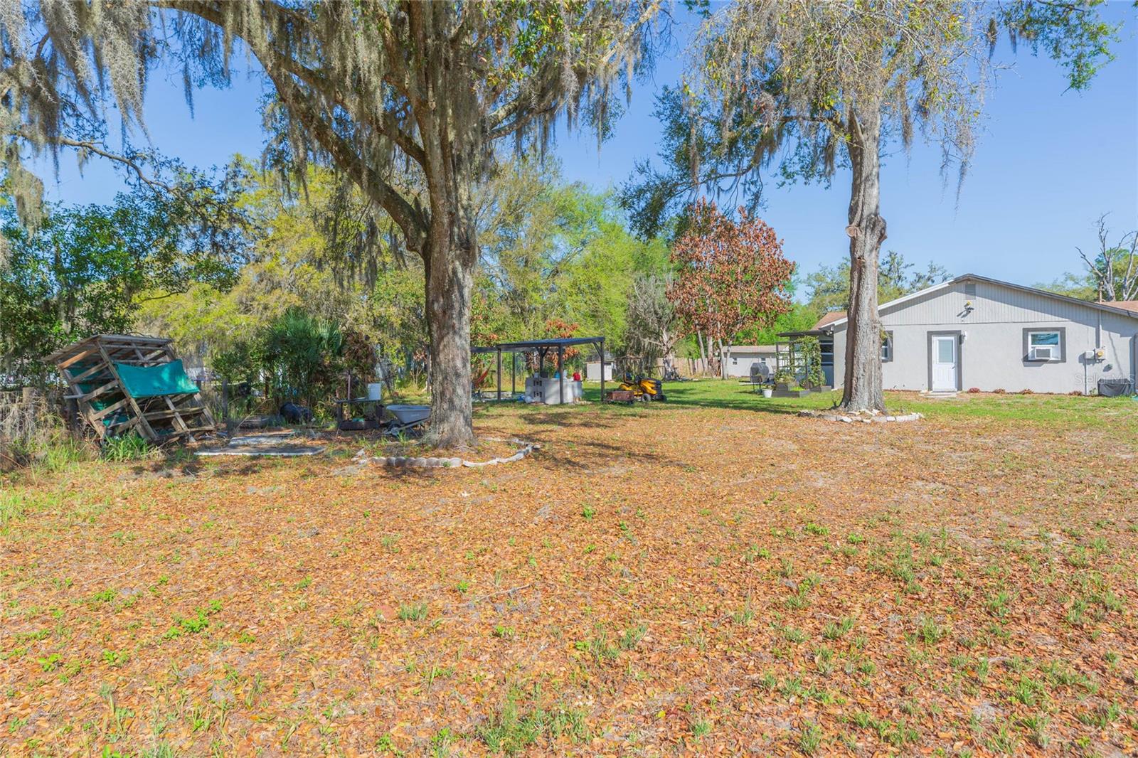 Listing photo id 45 for 7251 Old Pasco Road