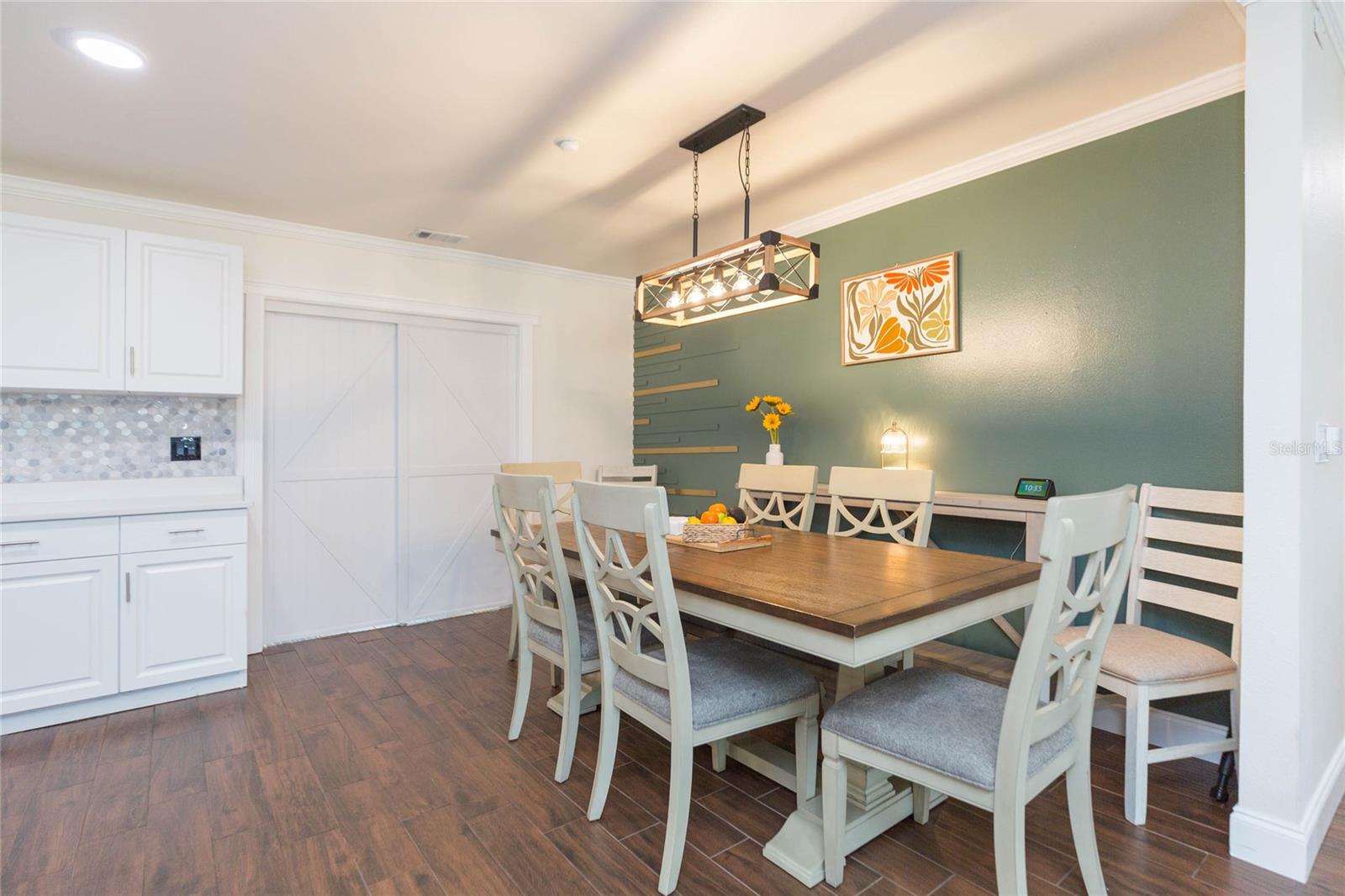 Listing photo id 6 for 7251 Old Pasco Road