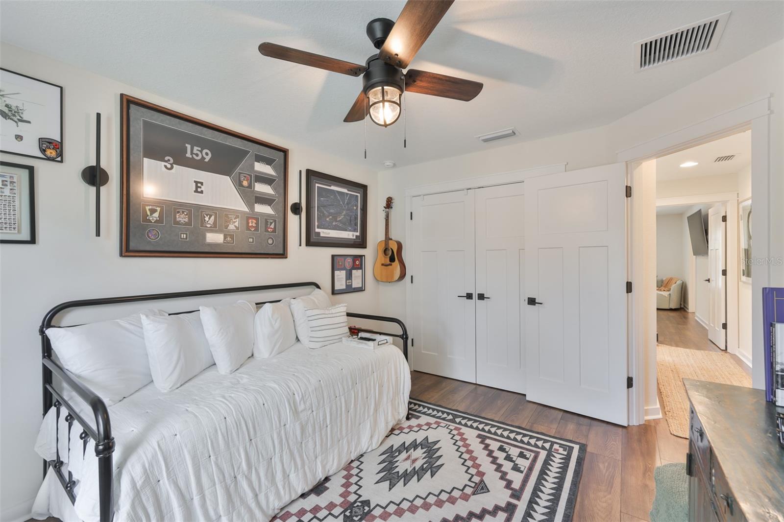 Image 27 of 49 For 1806 Caracas Street