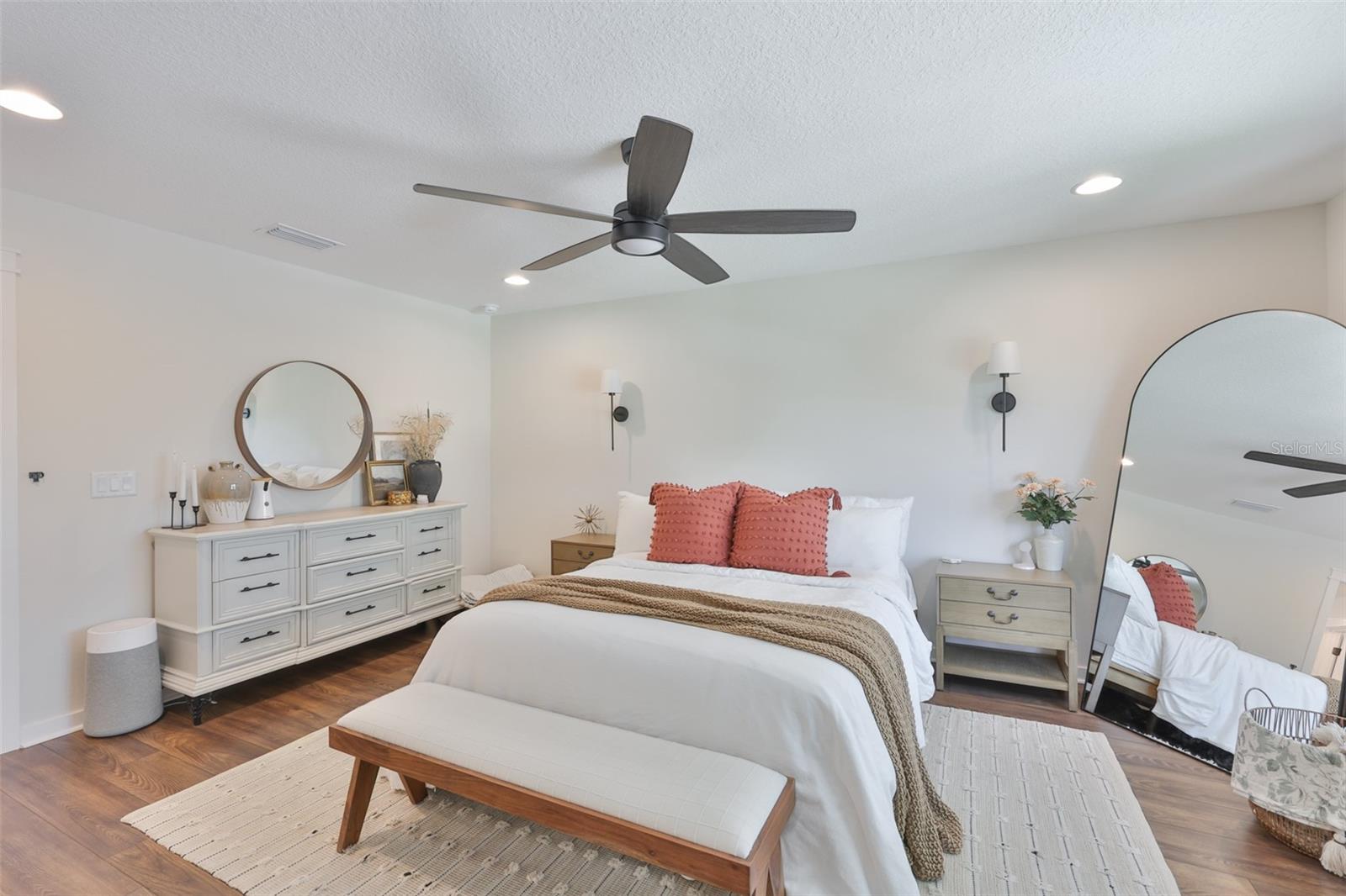 Image 29 of 49 For 1806 Caracas Street