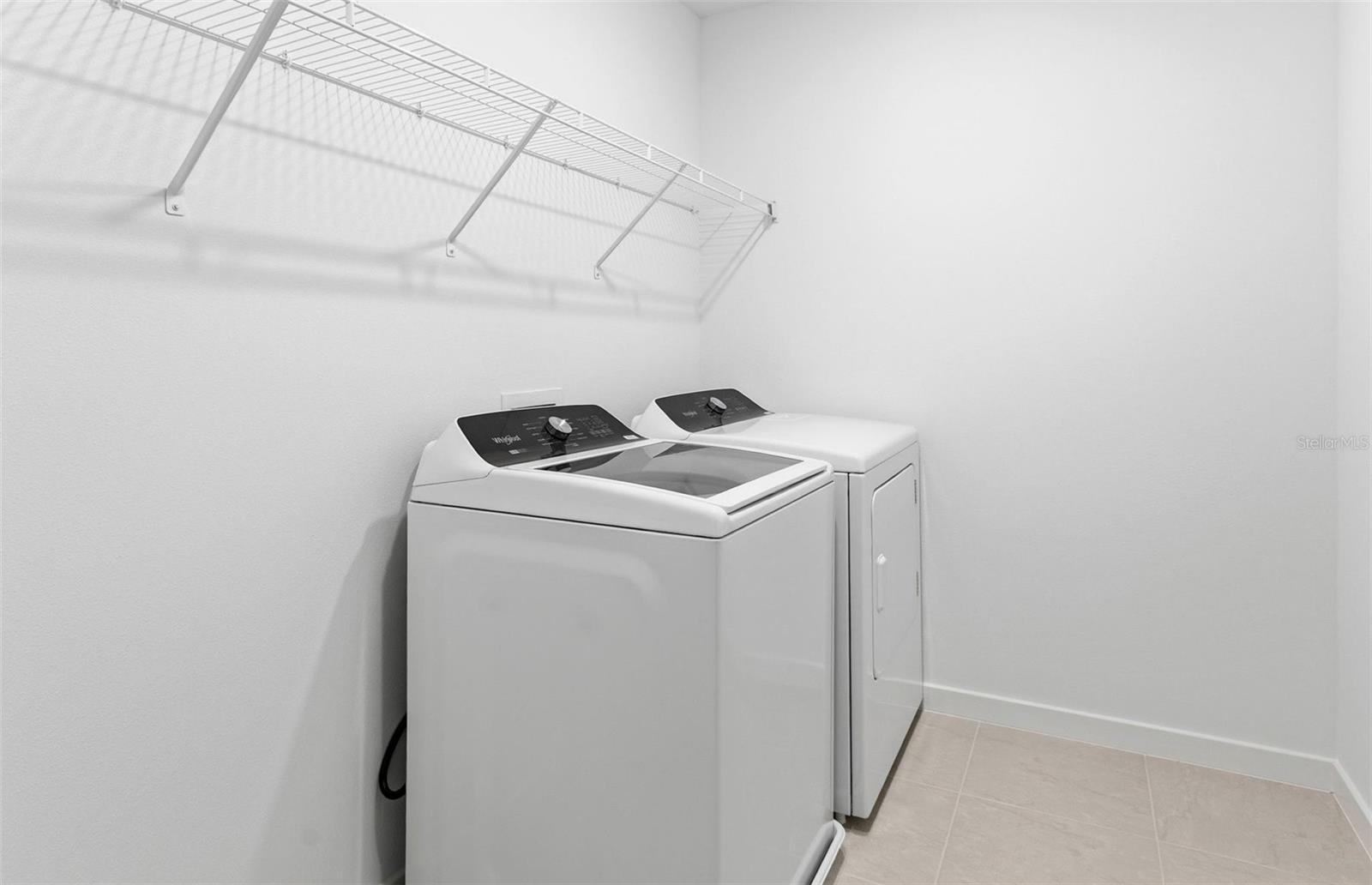 Image 18 of 19 For 10419 Hidden Banks Glen