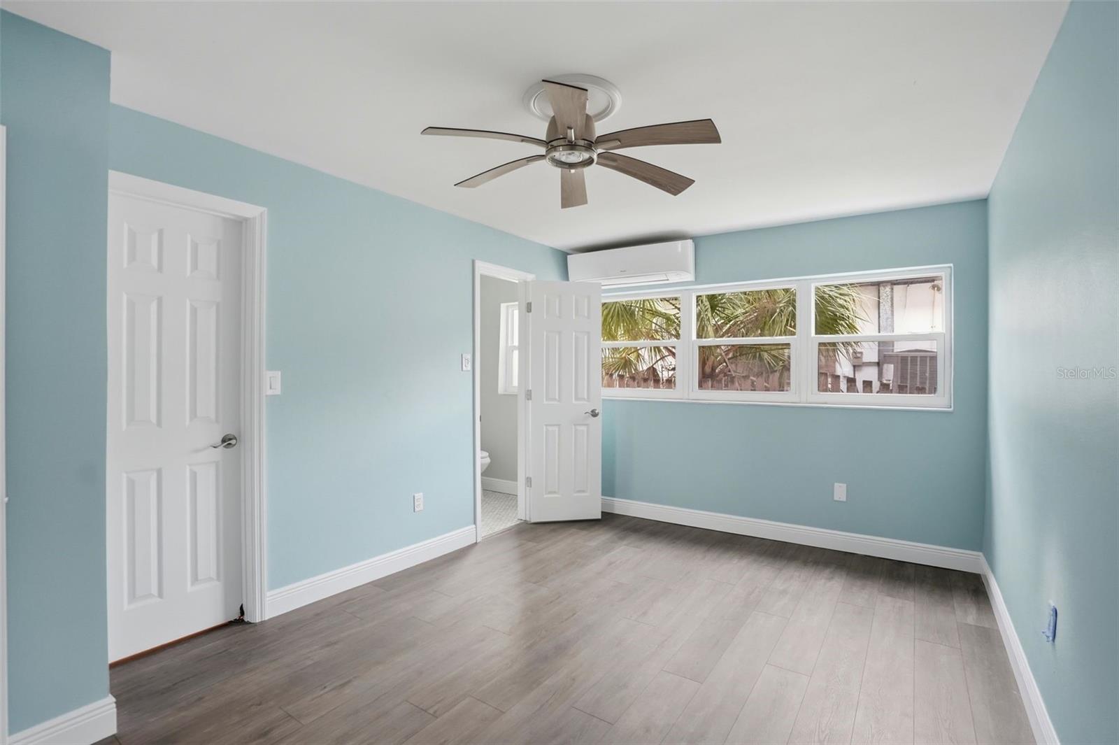 Image 10 of 34 For 7740 Boca Ciega Drive 105