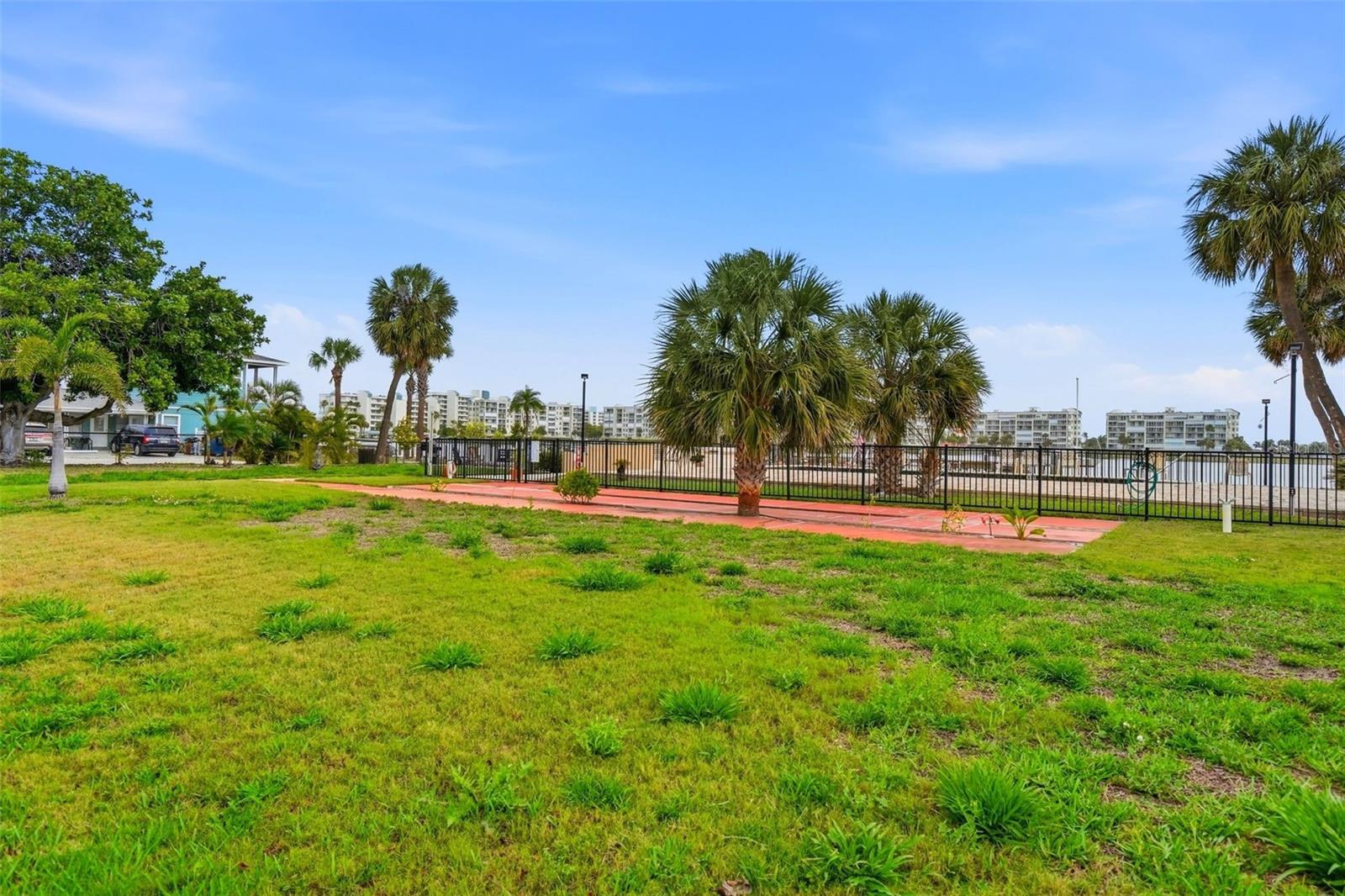 Image 22 of 34 For 7740 Boca Ciega Drive 105