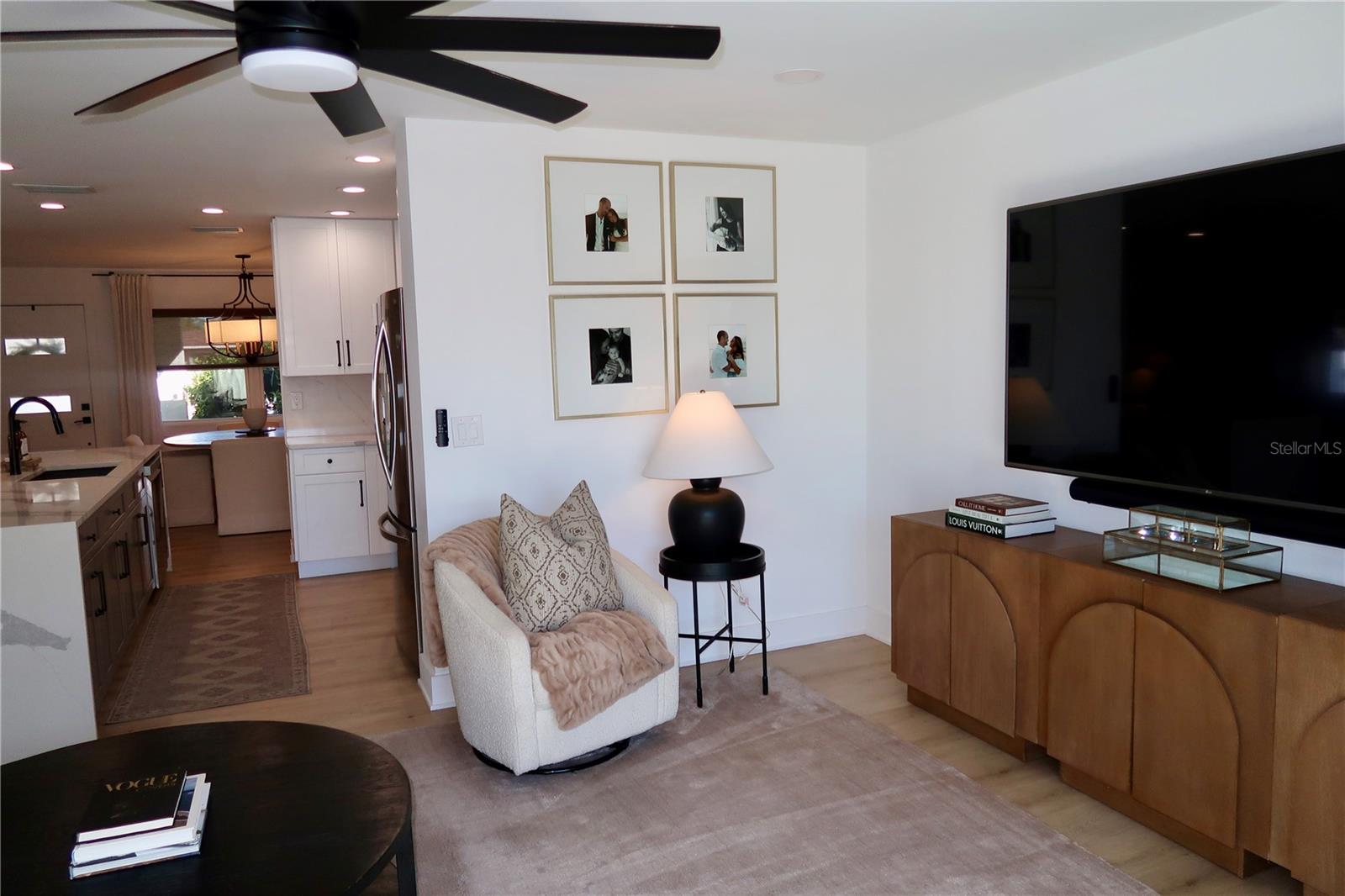 Image 15 of 31 For 9484 Treasure Lane Ne