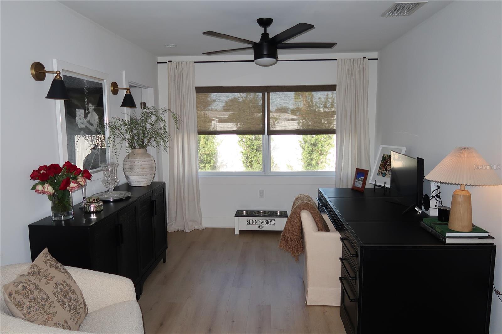 Image 16 of 31 For 9484 Treasure Lane Ne