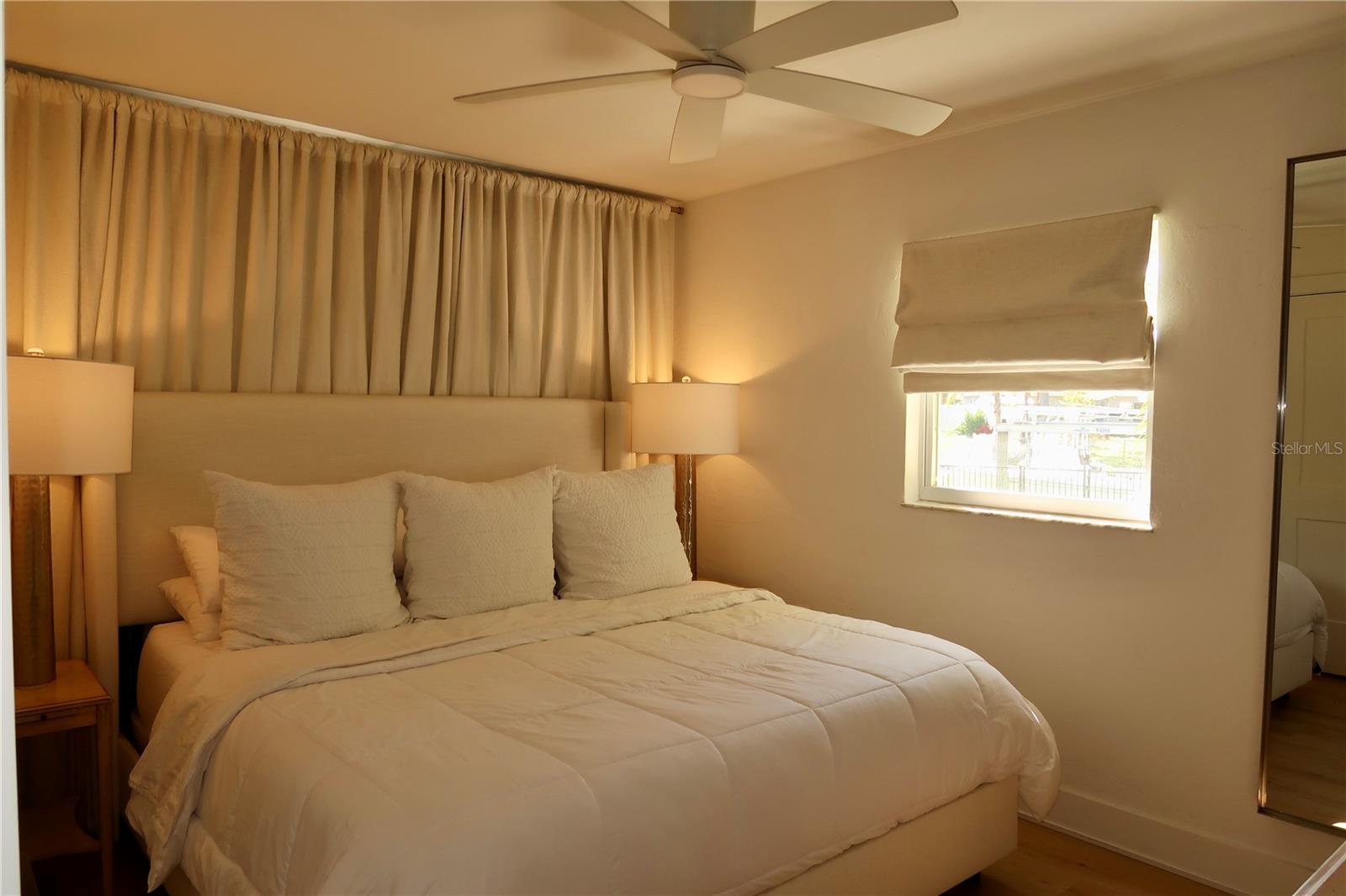 Image 19 of 31 For 9484 Treasure Lane Ne