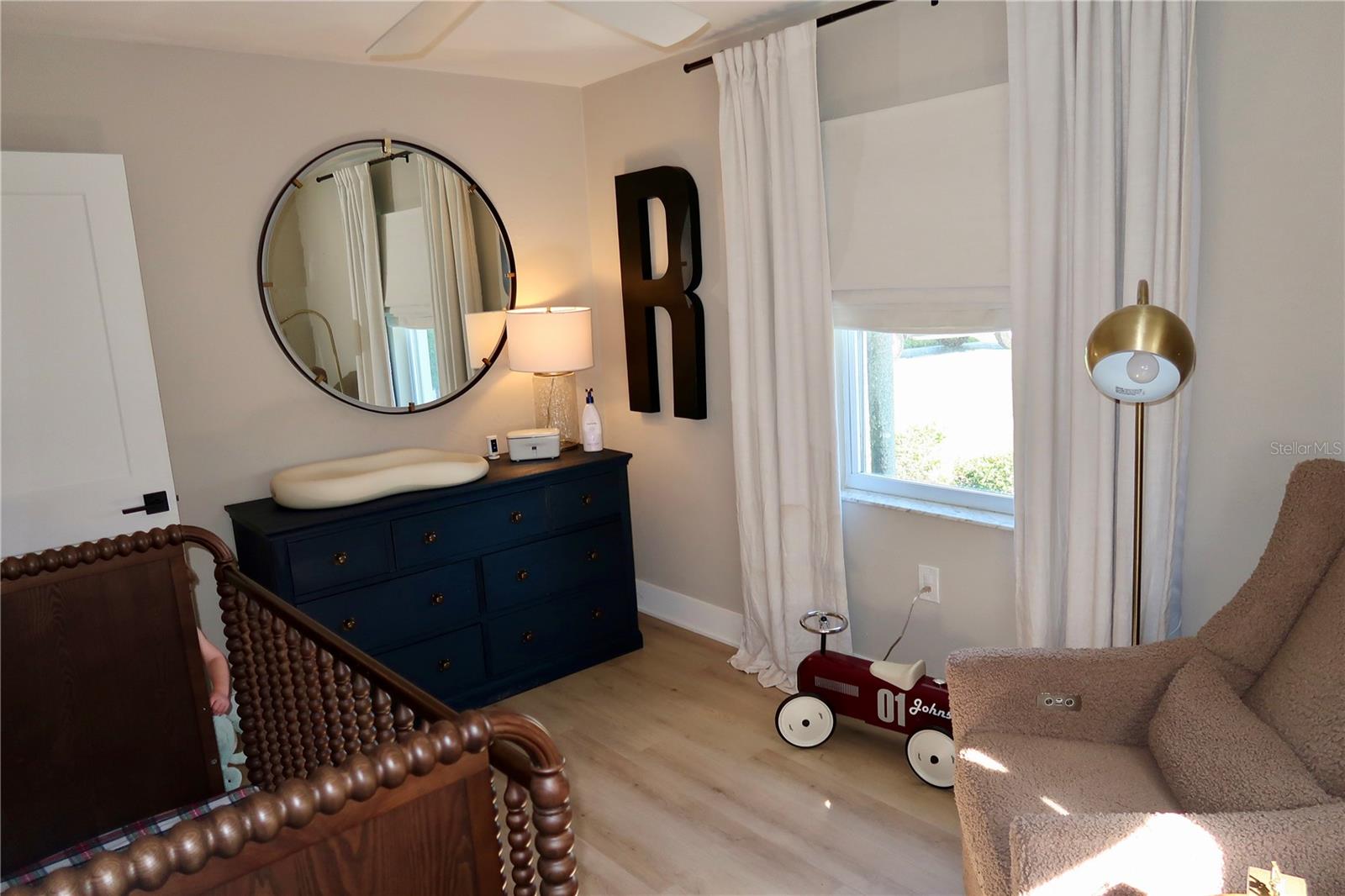 Image 22 of 31 For 9484 Treasure Lane Ne