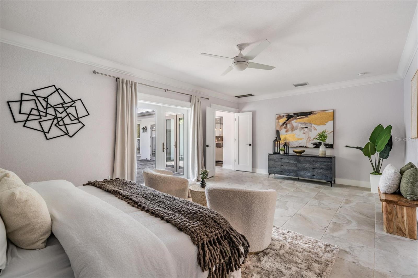 Image 12 of 41 For 5003 Neptune Way