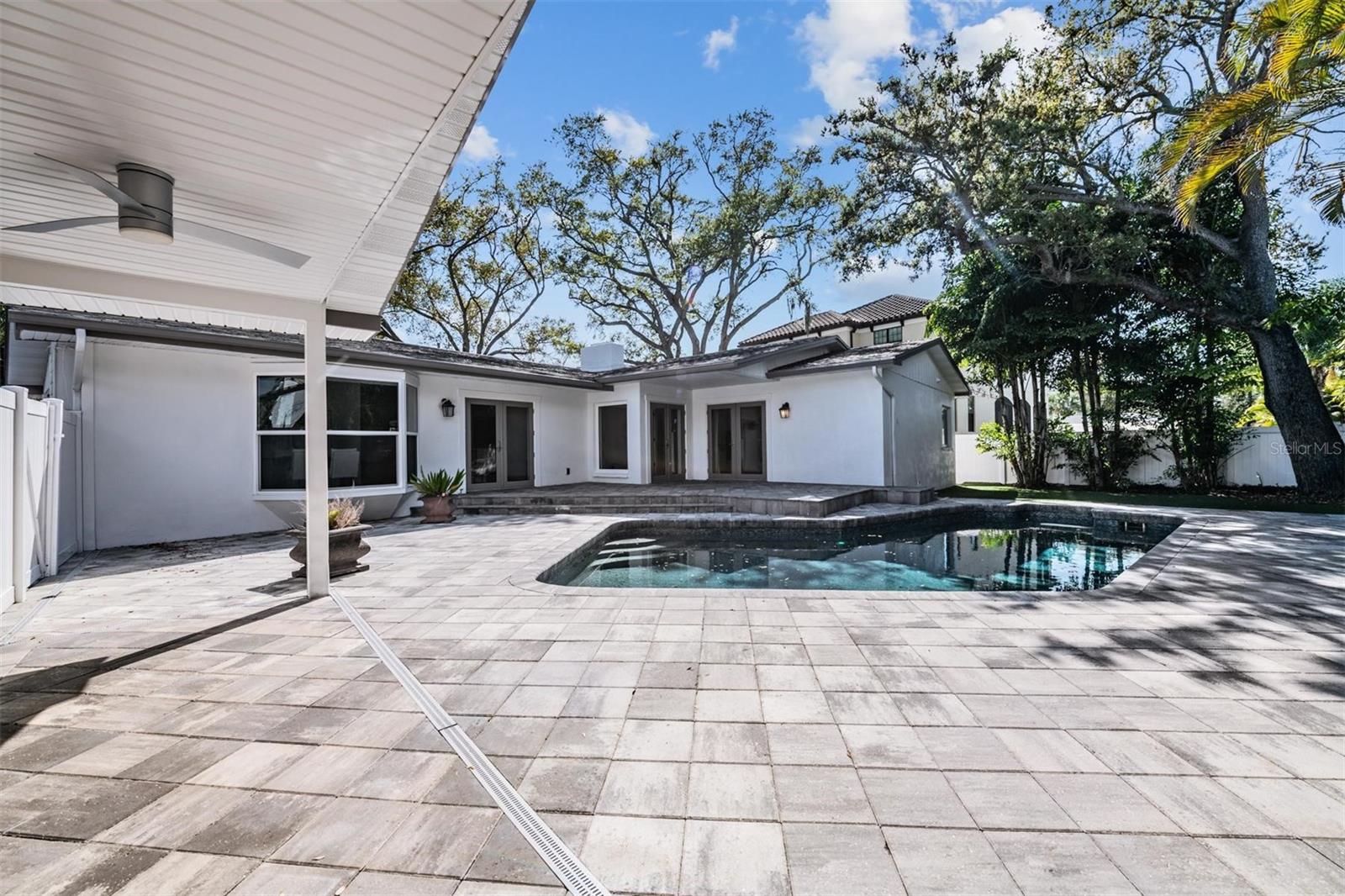 Image 26 of 41 For 5003 Neptune Way