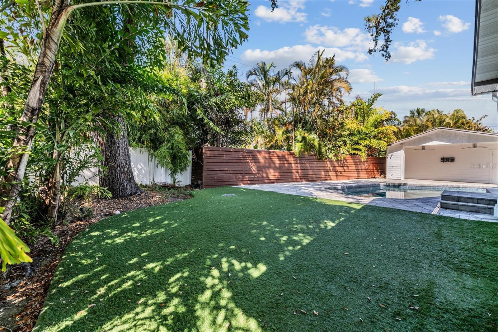 Image 27 of 41 For 5003 Neptune Way