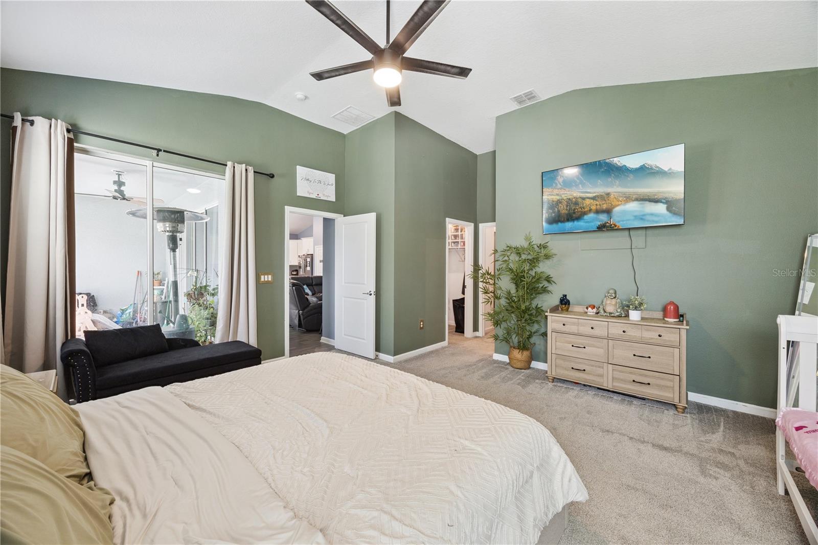 Image 22 of 50 For 6282 Lakepine Street