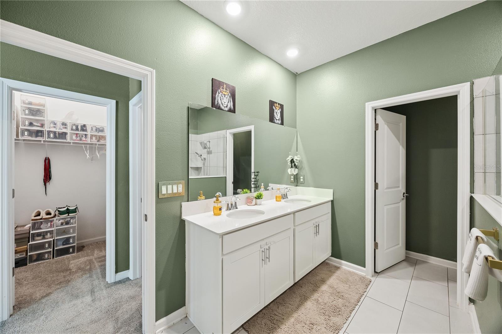 Image 27 of 50 For 6282 Lakepine Street