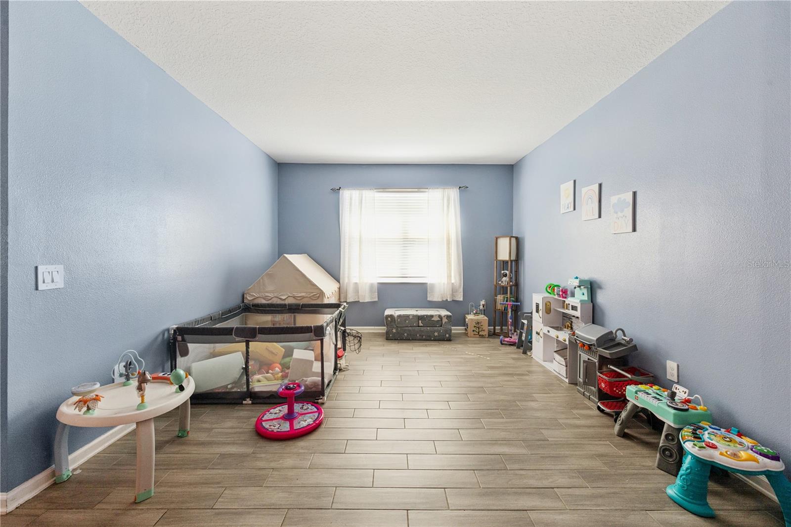 Image 33 of 50 For 6282 Lakepine Street