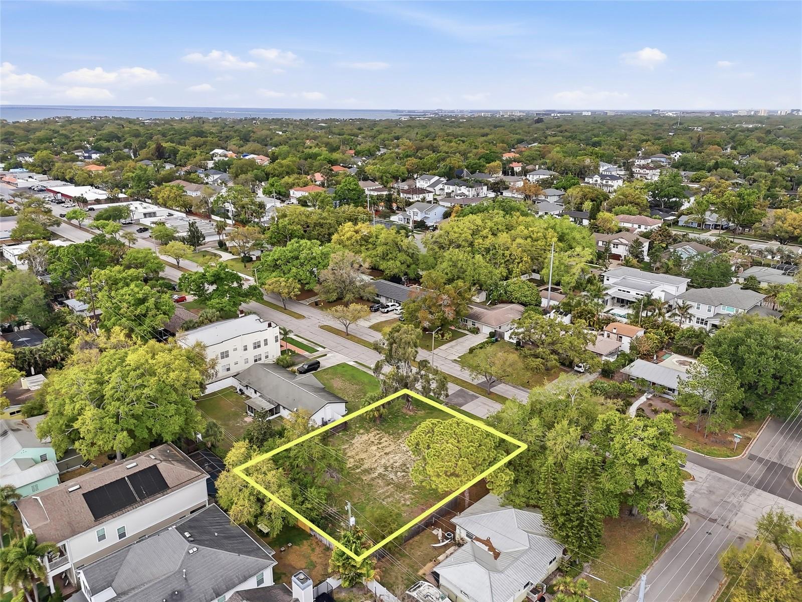 Image 27 of 37 For 4104 El Prado Boulevard