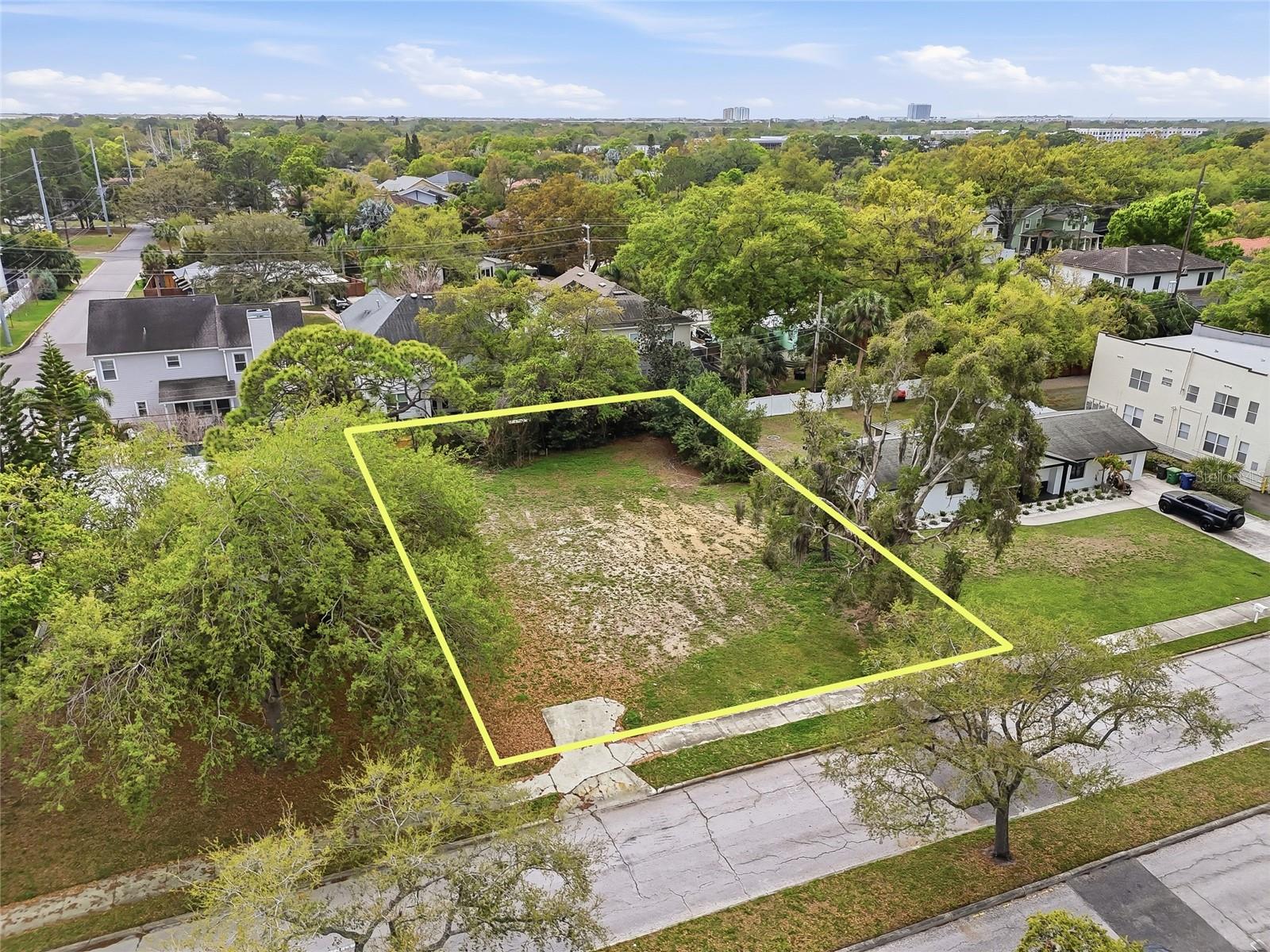 Image 35 of 37 For 4104 El Prado Boulevard