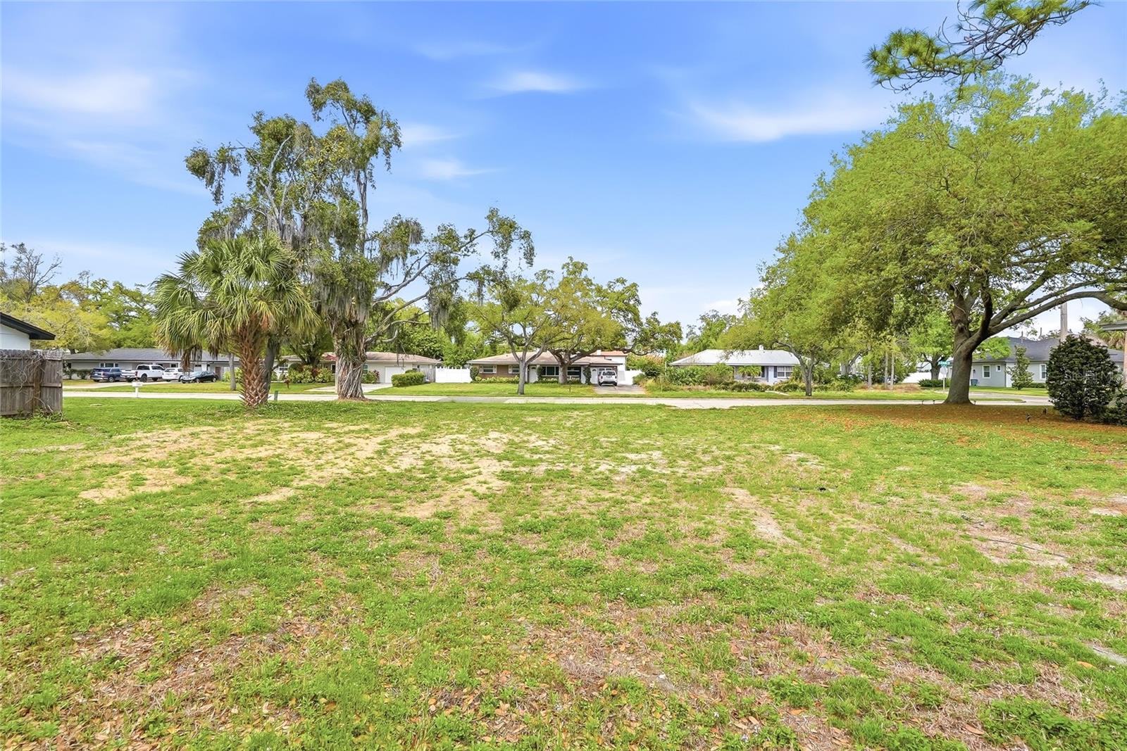 Image 5 of 37 For 4104 El Prado Boulevard