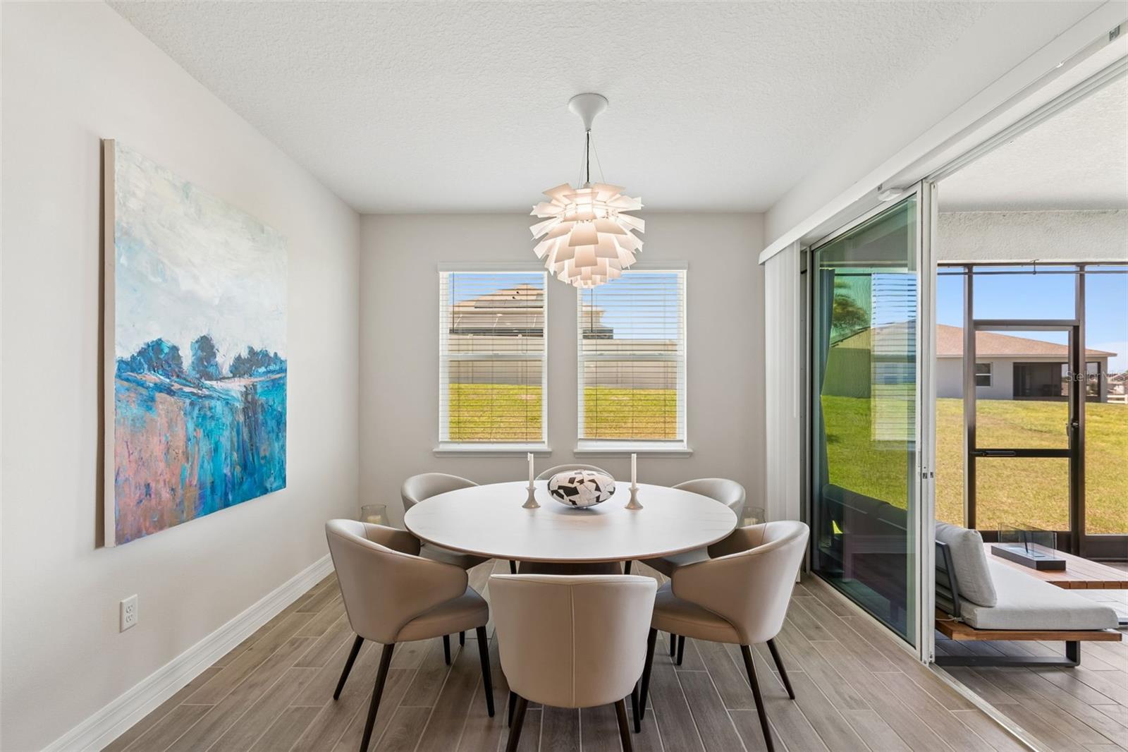 Image 24 of 98 For 2026 Old Killarney Street