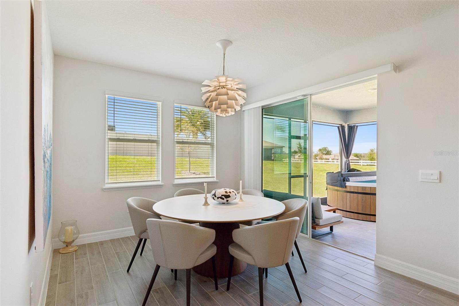 Image 25 of 98 For 2026 Old Killarney Street