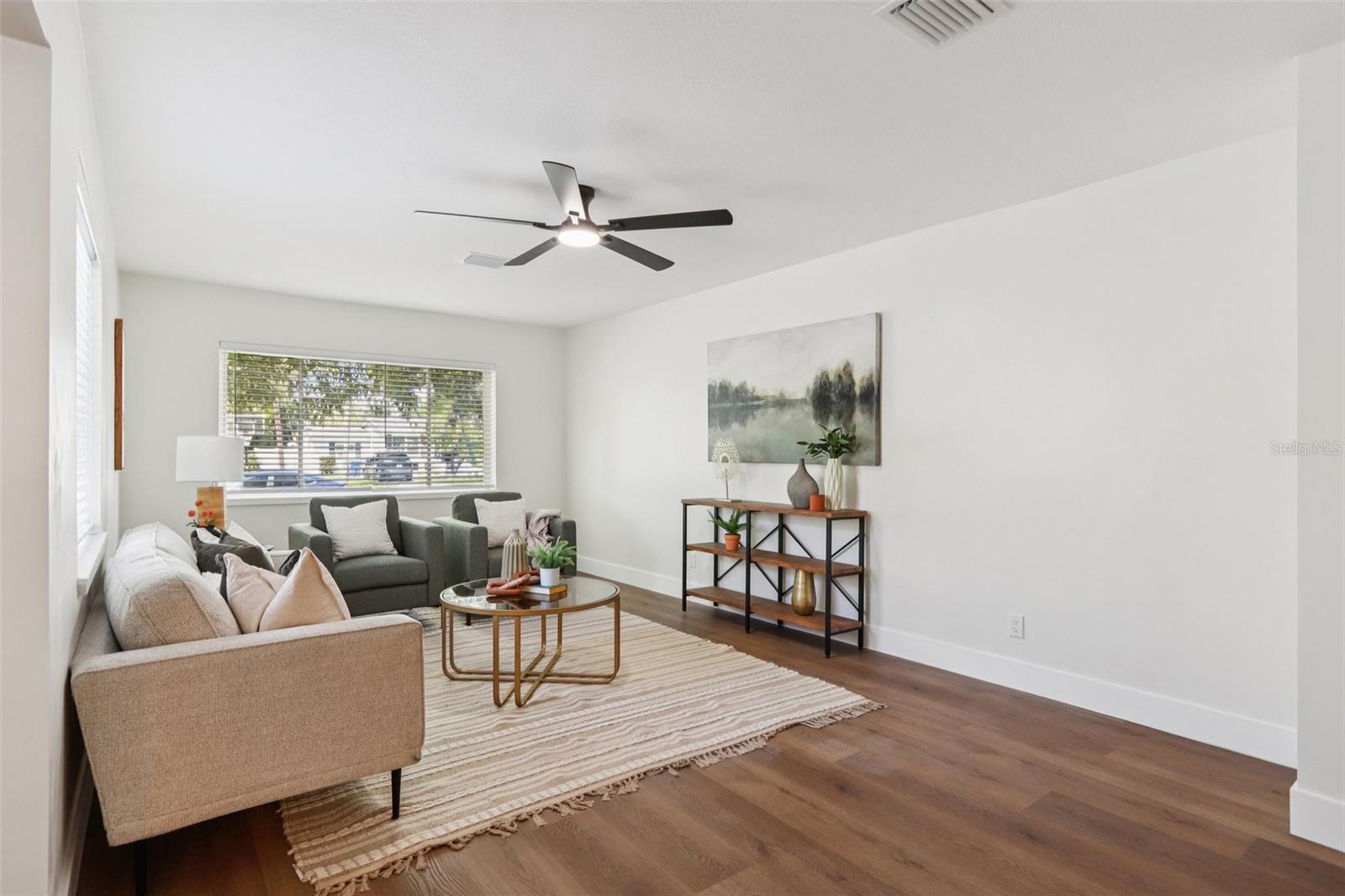 Image 11 of 73 For 5010 8th Ave N