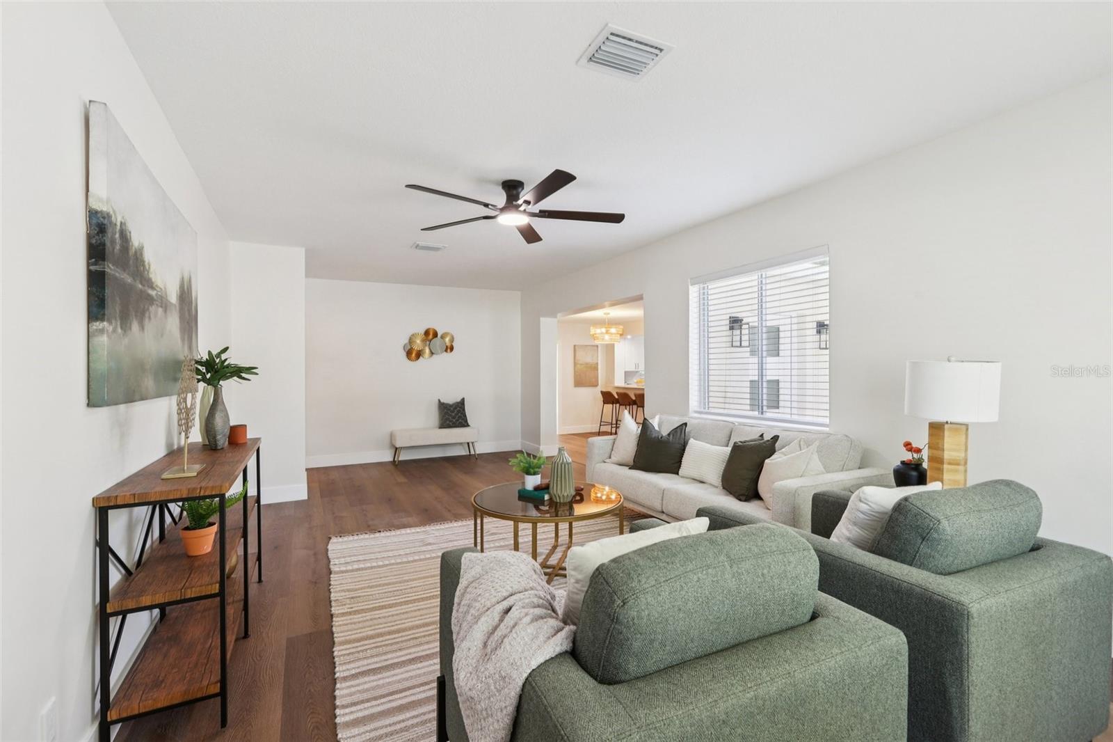 Image 13 of 73 For 5010 8th Ave N