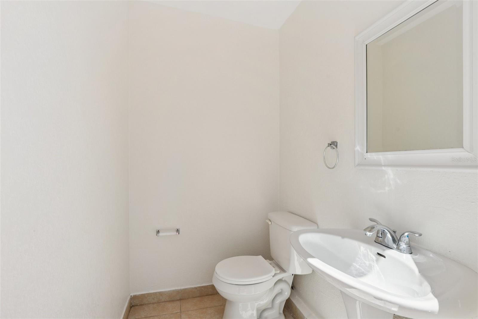 Image 41 of 73 For 5010 8th Ave N