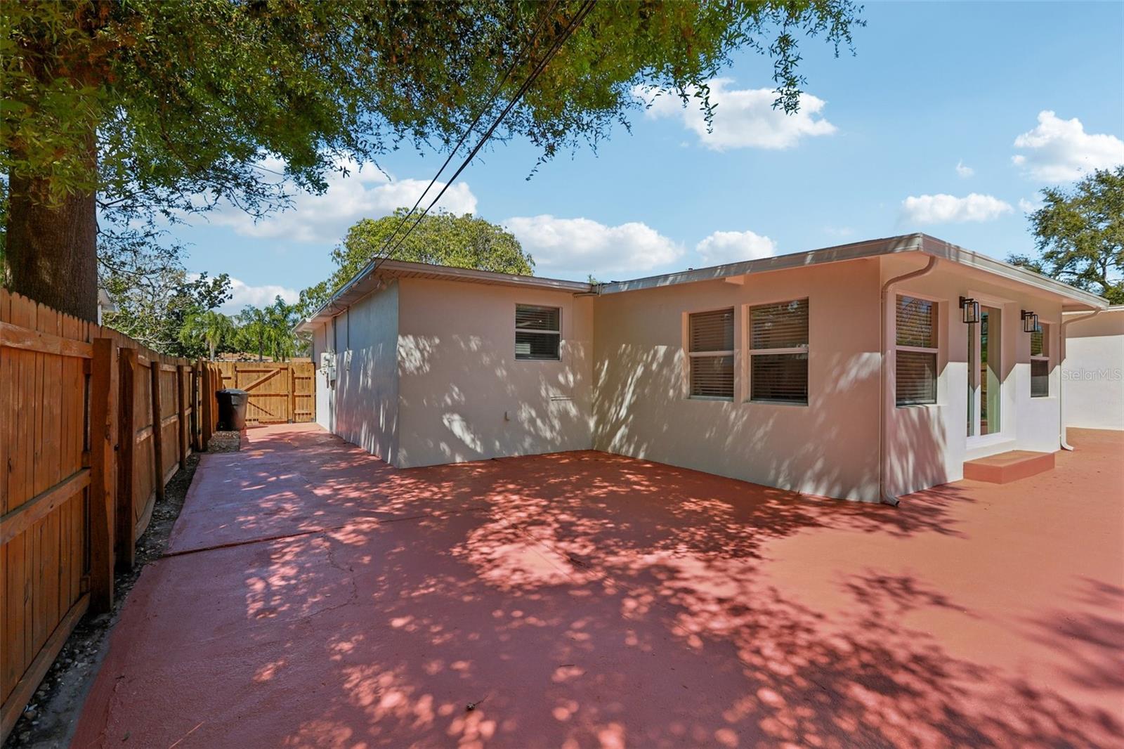 Image 45 of 73 For 5010 8th Ave N