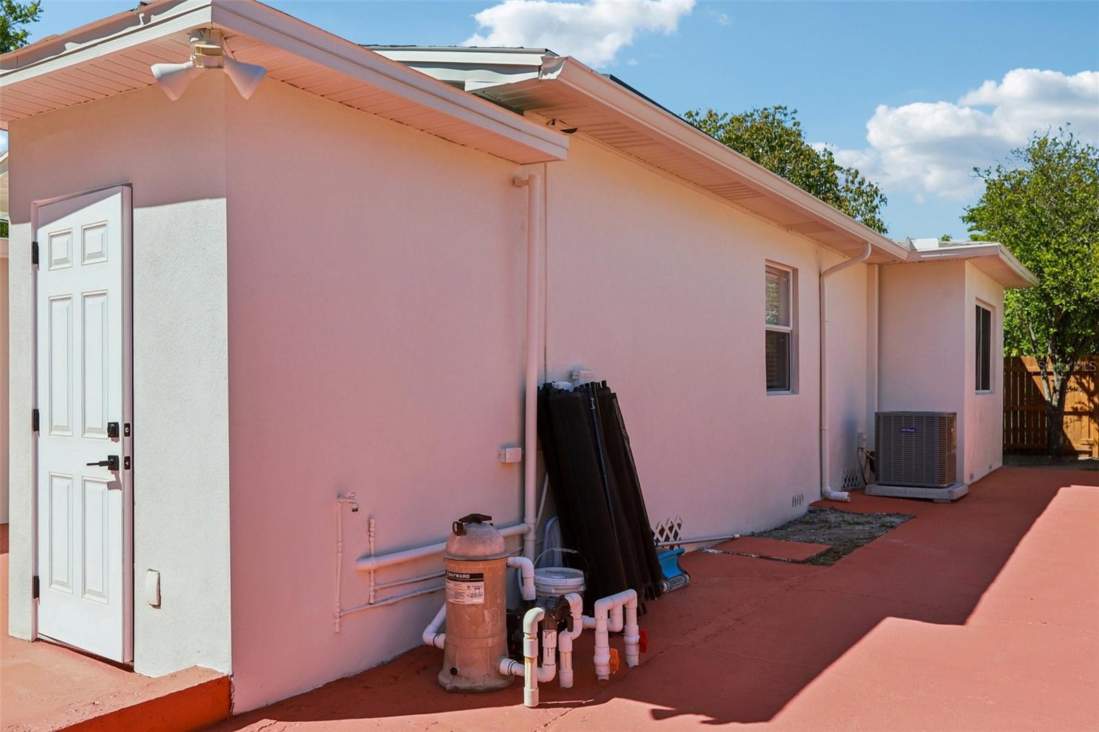 Image 55 of 73 For 5010 8th Ave N