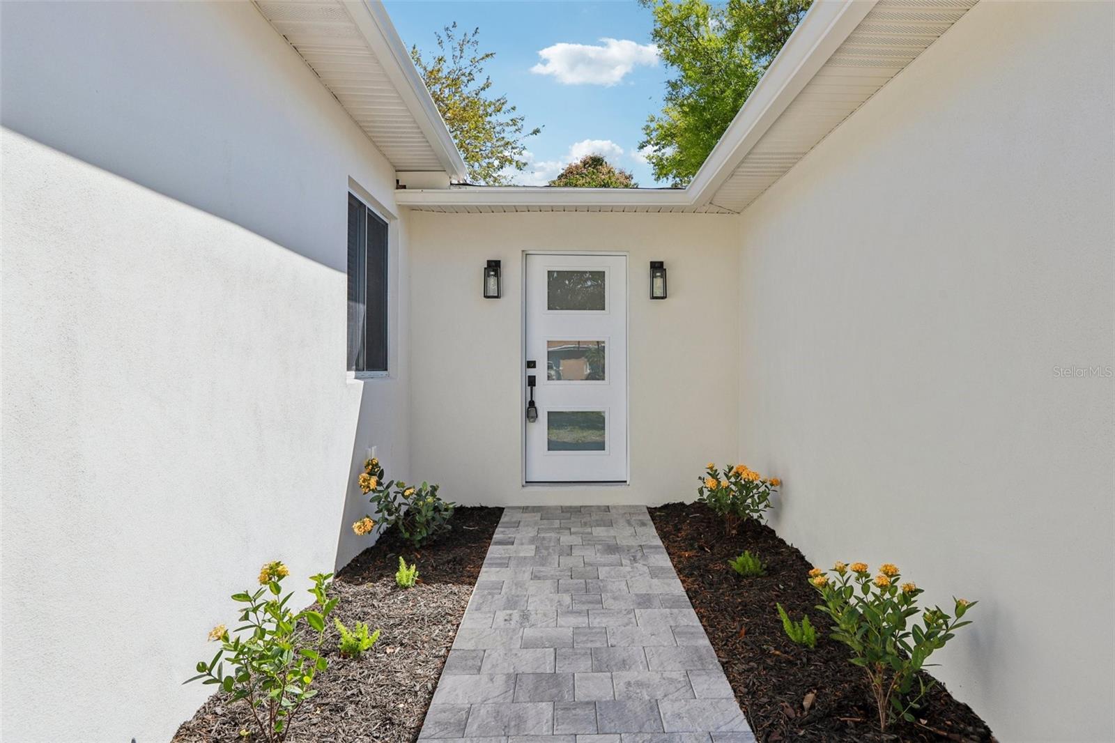 Image 6 of 73 For 5010 8th Ave N