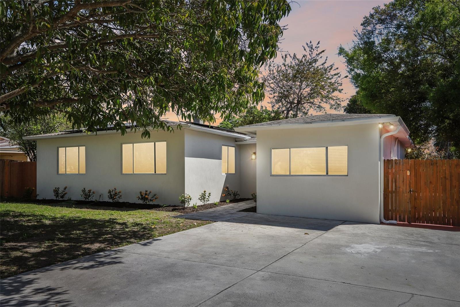 Image 68 of 73 For 5010 8th Ave N