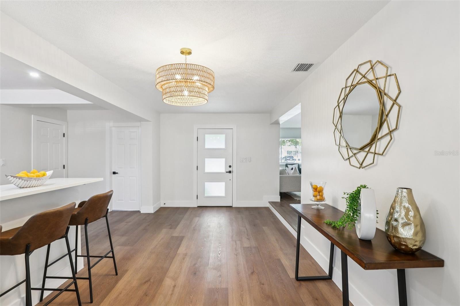 Image 9 of 73 For 5010 8th Ave N