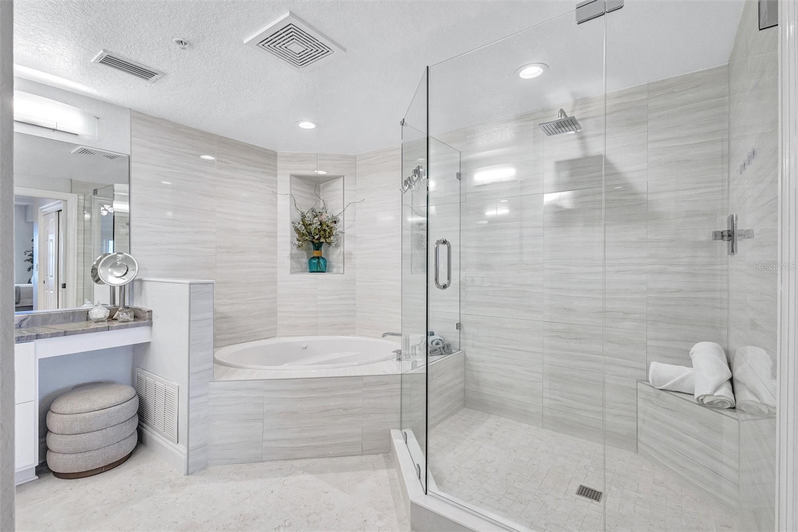 Image 16 of 41 For 2825 Terra Ceia Bay Boulevard 1705