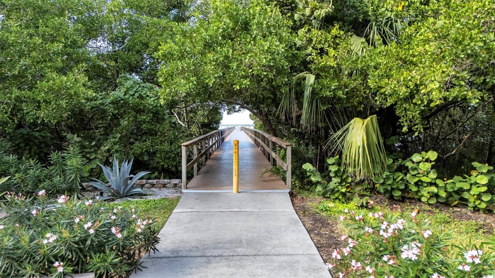 Image 29 of 41 For 2825 Terra Ceia Bay Boulevard 1705