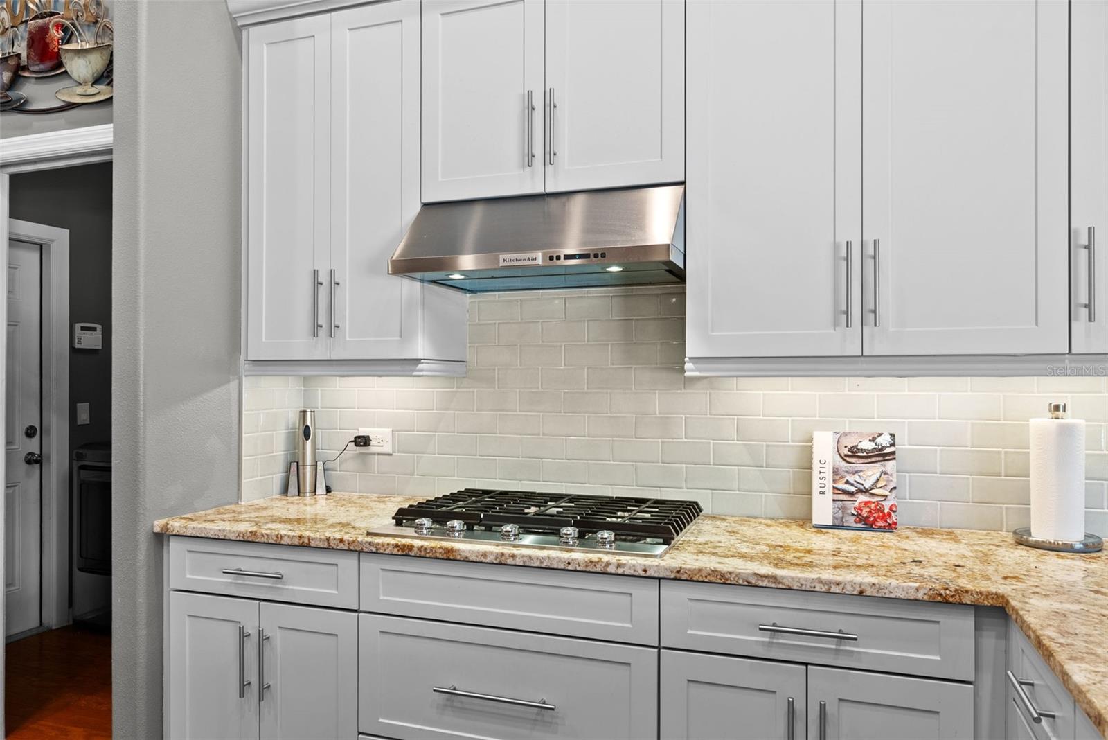 Image 18 of 94 For 21300 Sky Vista Drive