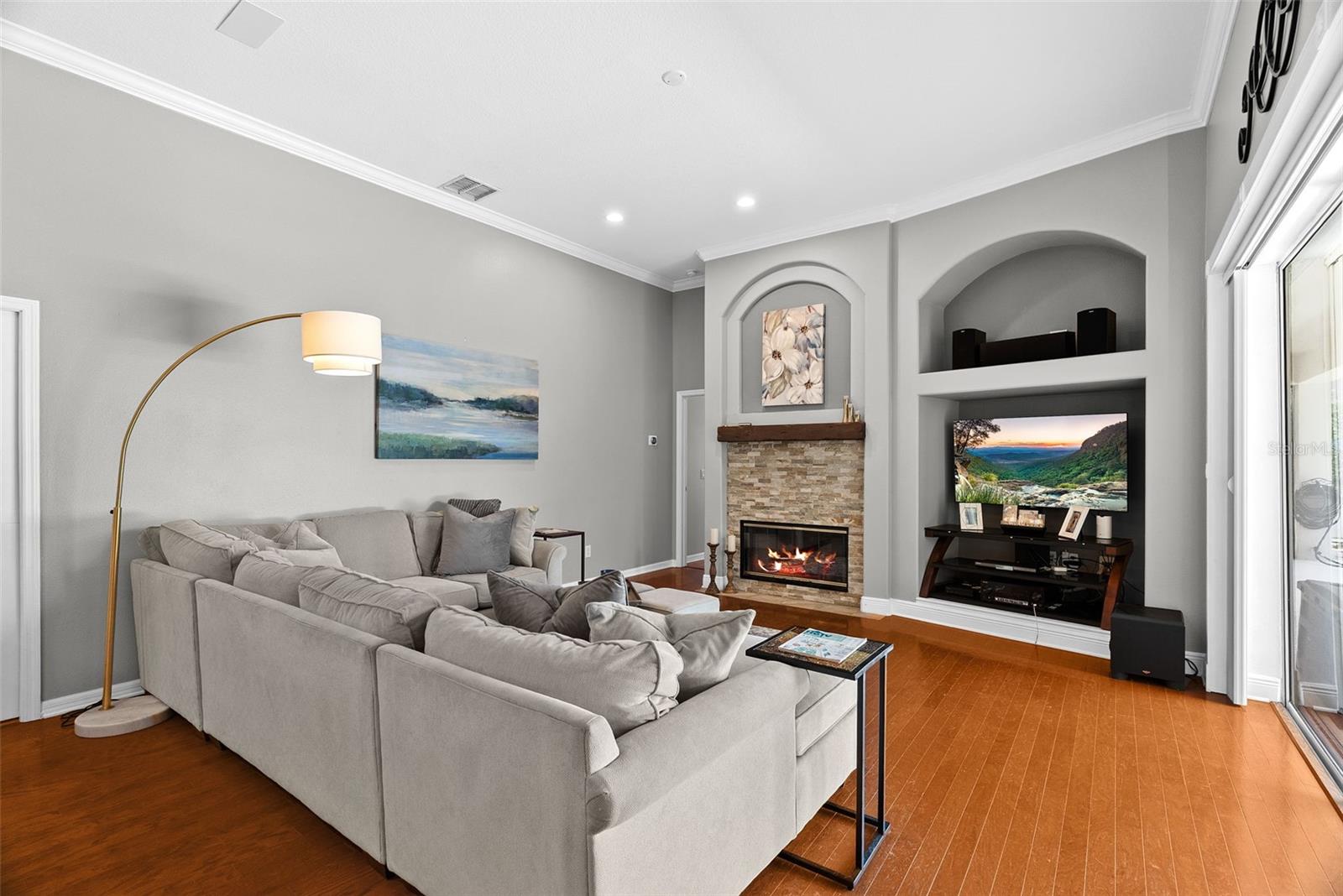 Image 22 of 94 For 21300 Sky Vista Drive