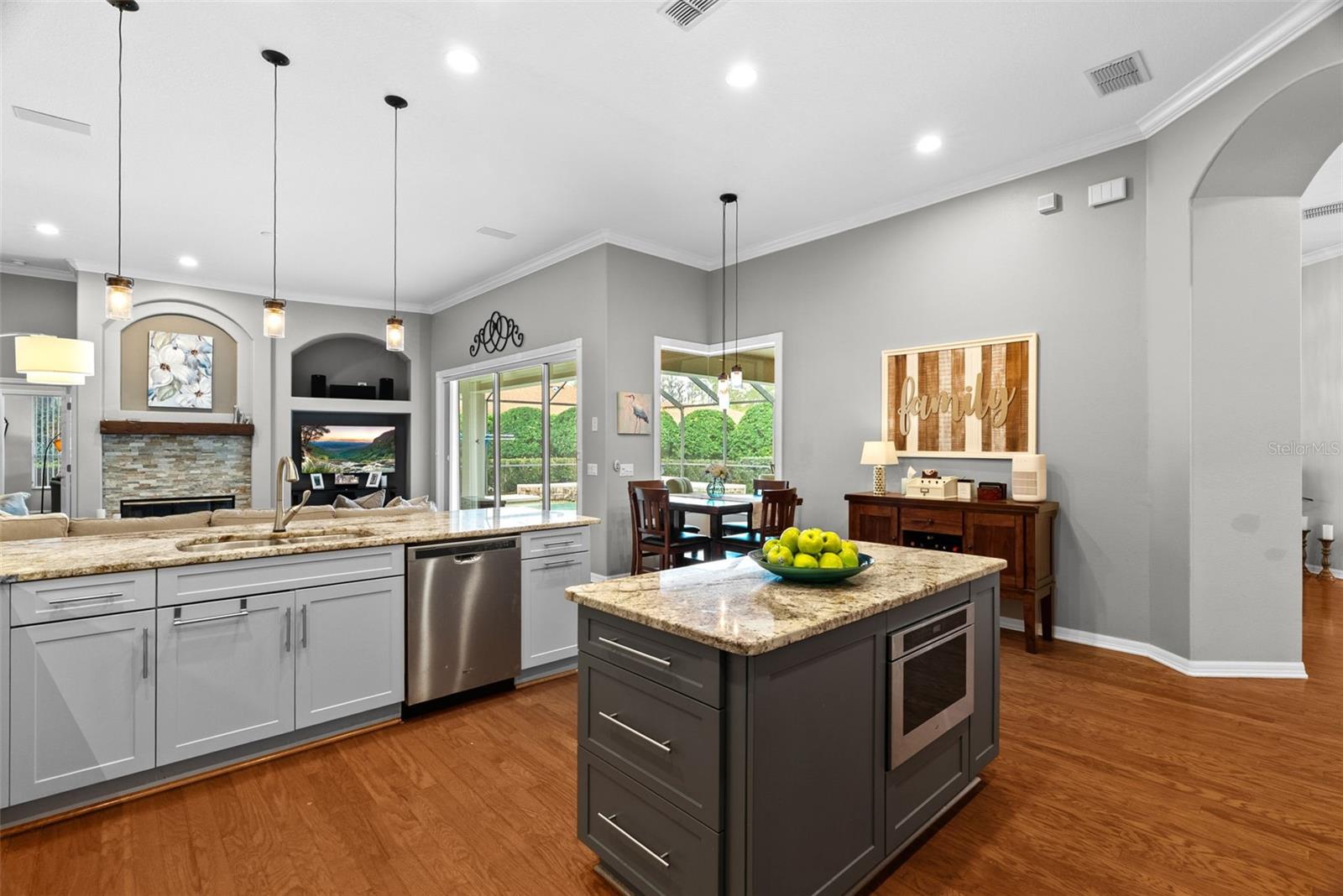 Image 26 of 94 For 21300 Sky Vista Drive