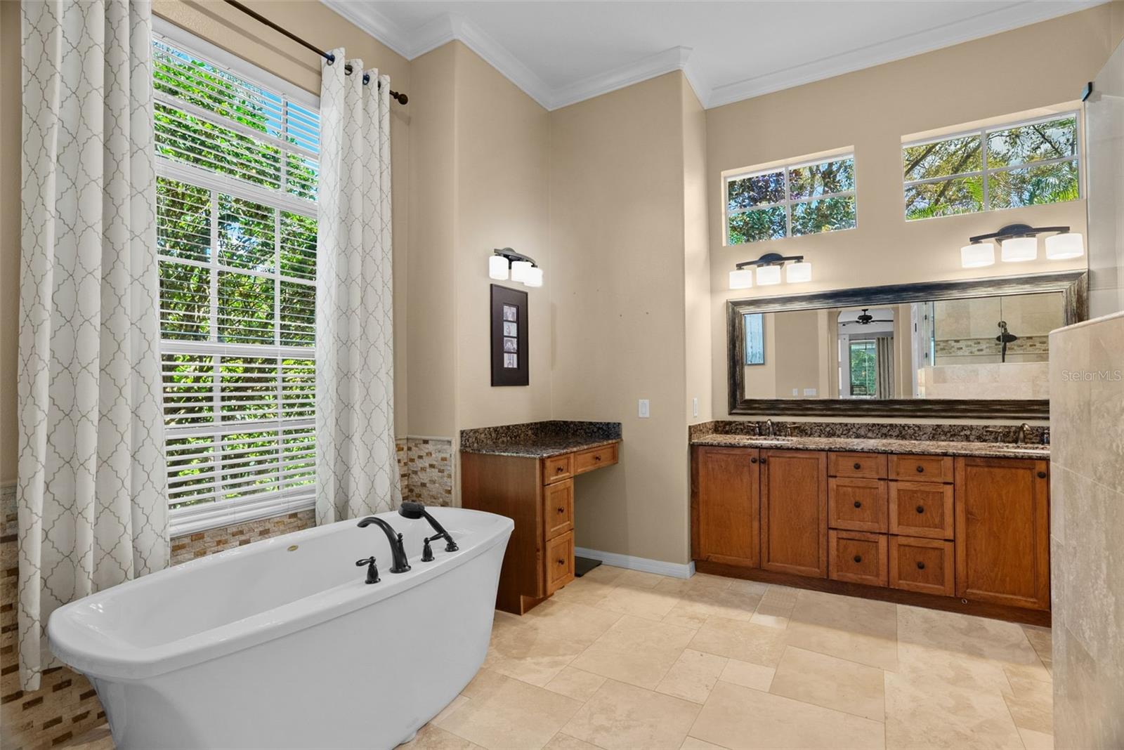 Image 43 of 94 For 21300 Sky Vista Drive