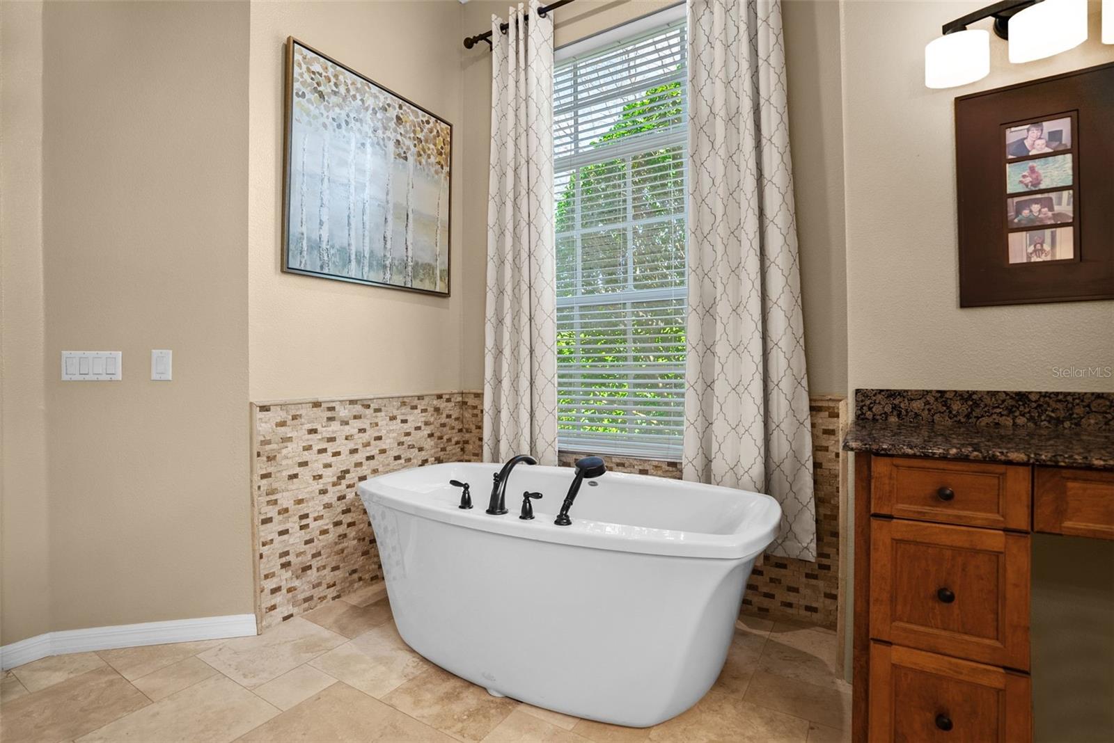 Image 45 of 94 For 21300 Sky Vista Drive