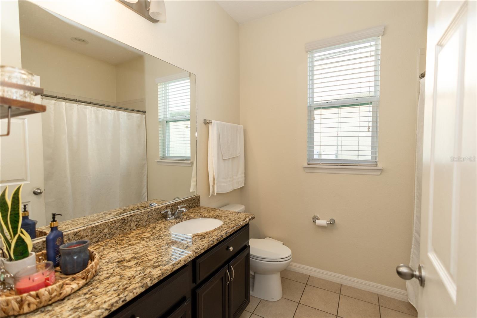 Image 19 of 30 For 2990 Boating Boulevard