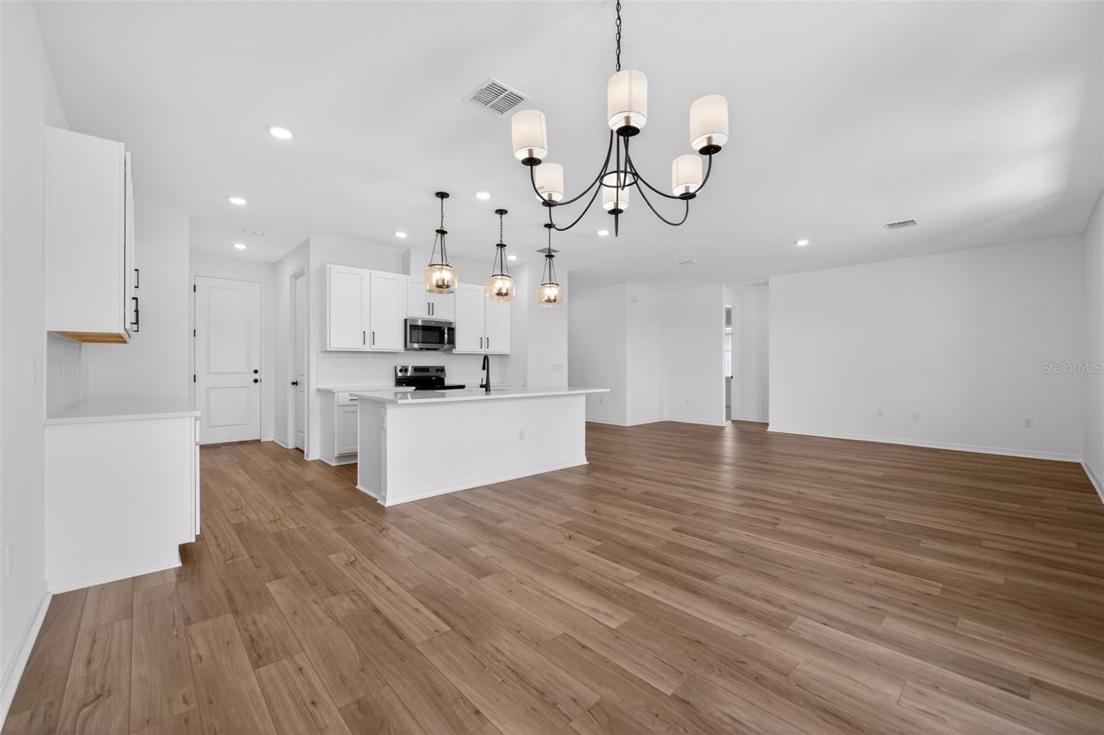 Image 10 of 28 For 1653 Cane Bamboo Drive