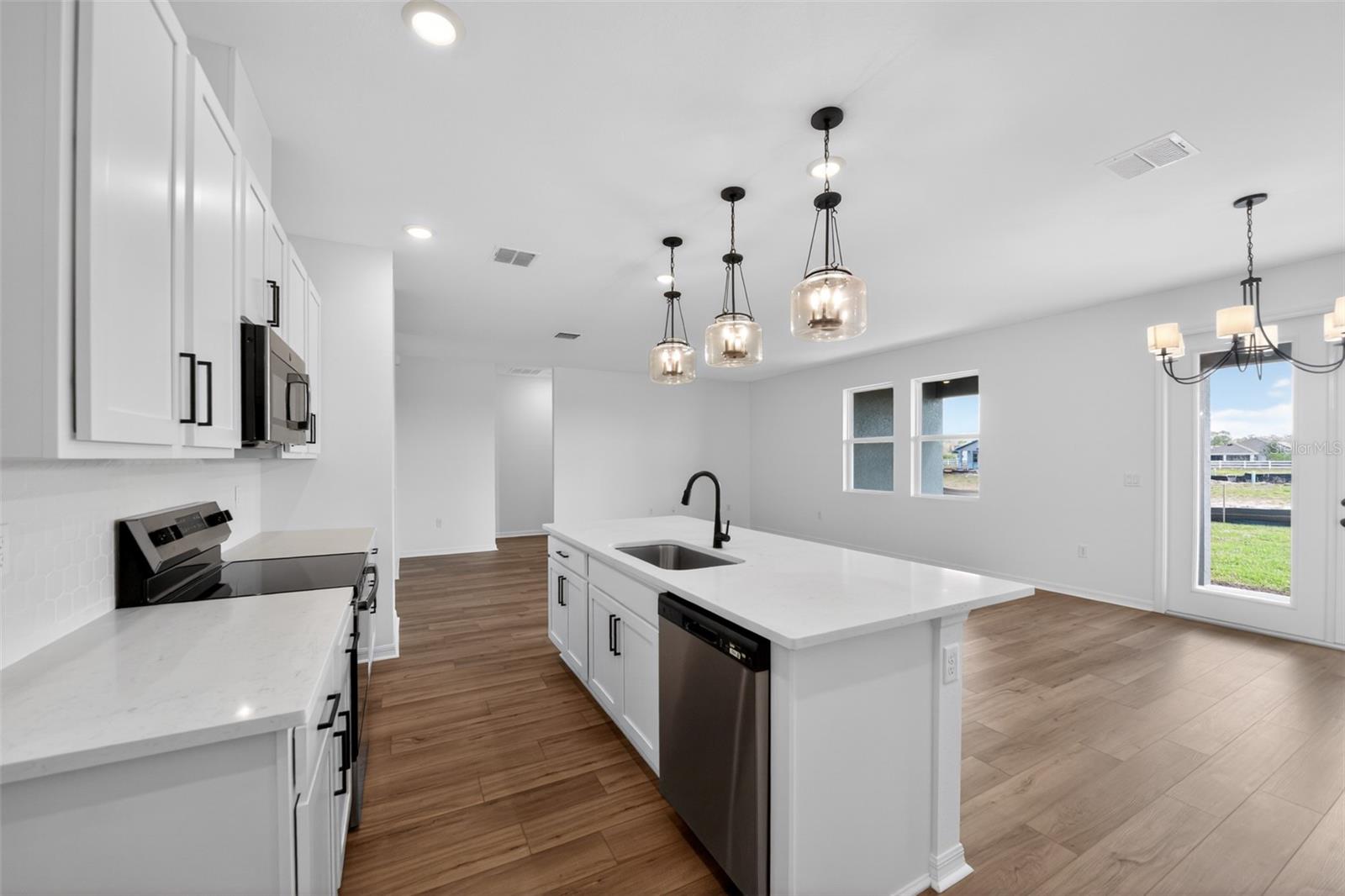 Image 12 of 28 For 1653 Cane Bamboo Drive