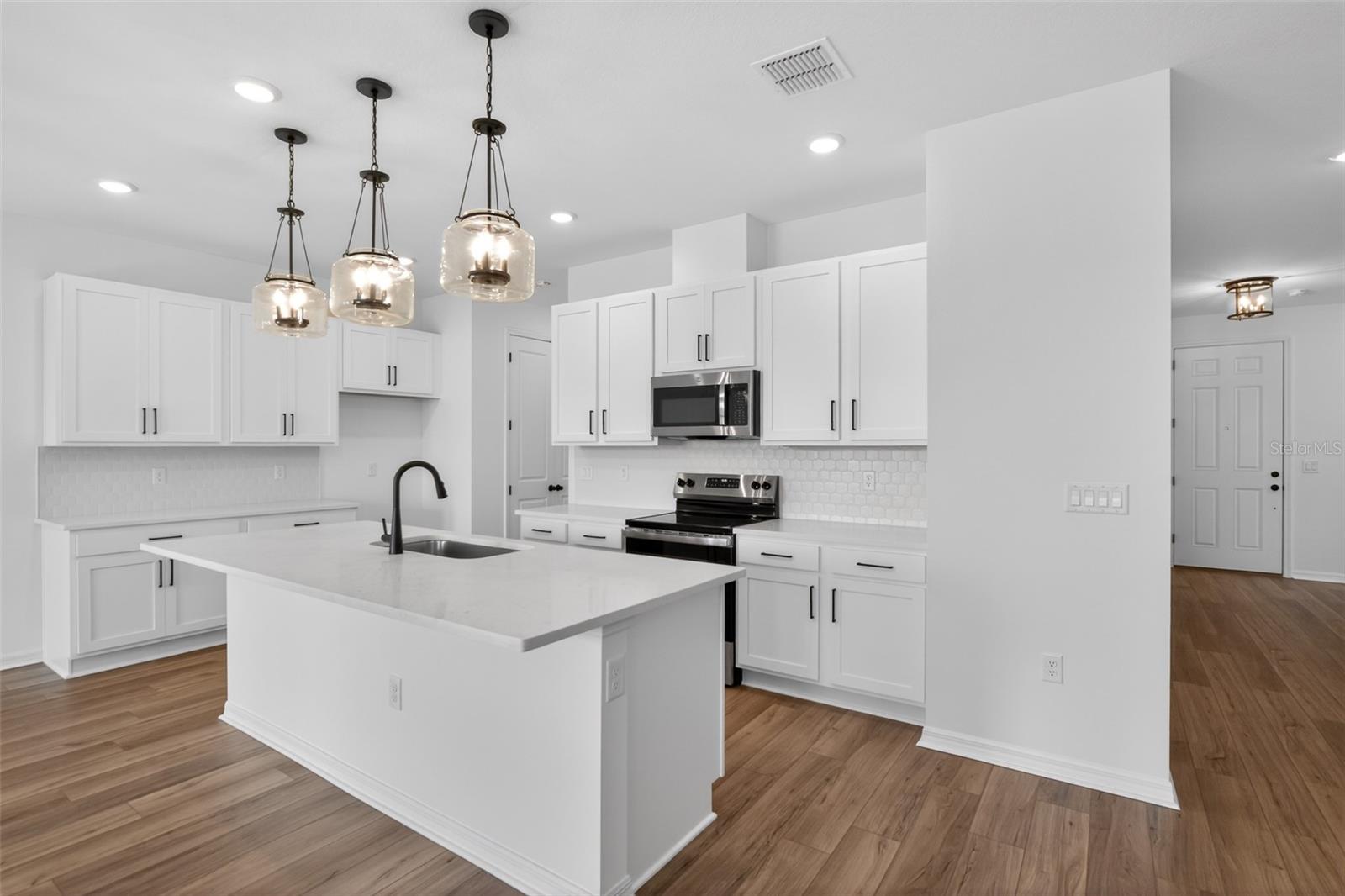 Image 8 of 28 For 1653 Cane Bamboo Drive