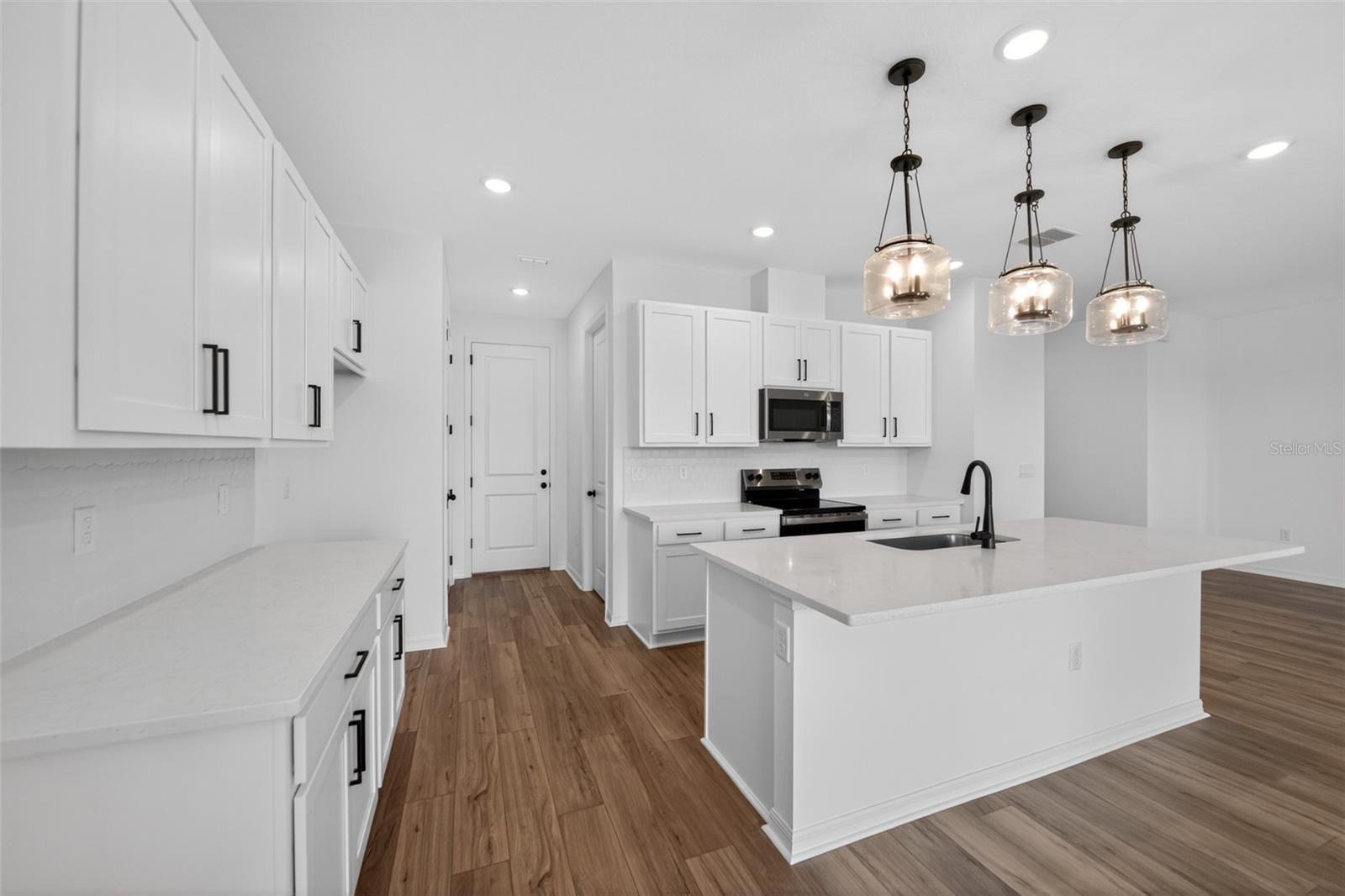 Image 9 of 28 For 1653 Cane Bamboo Drive