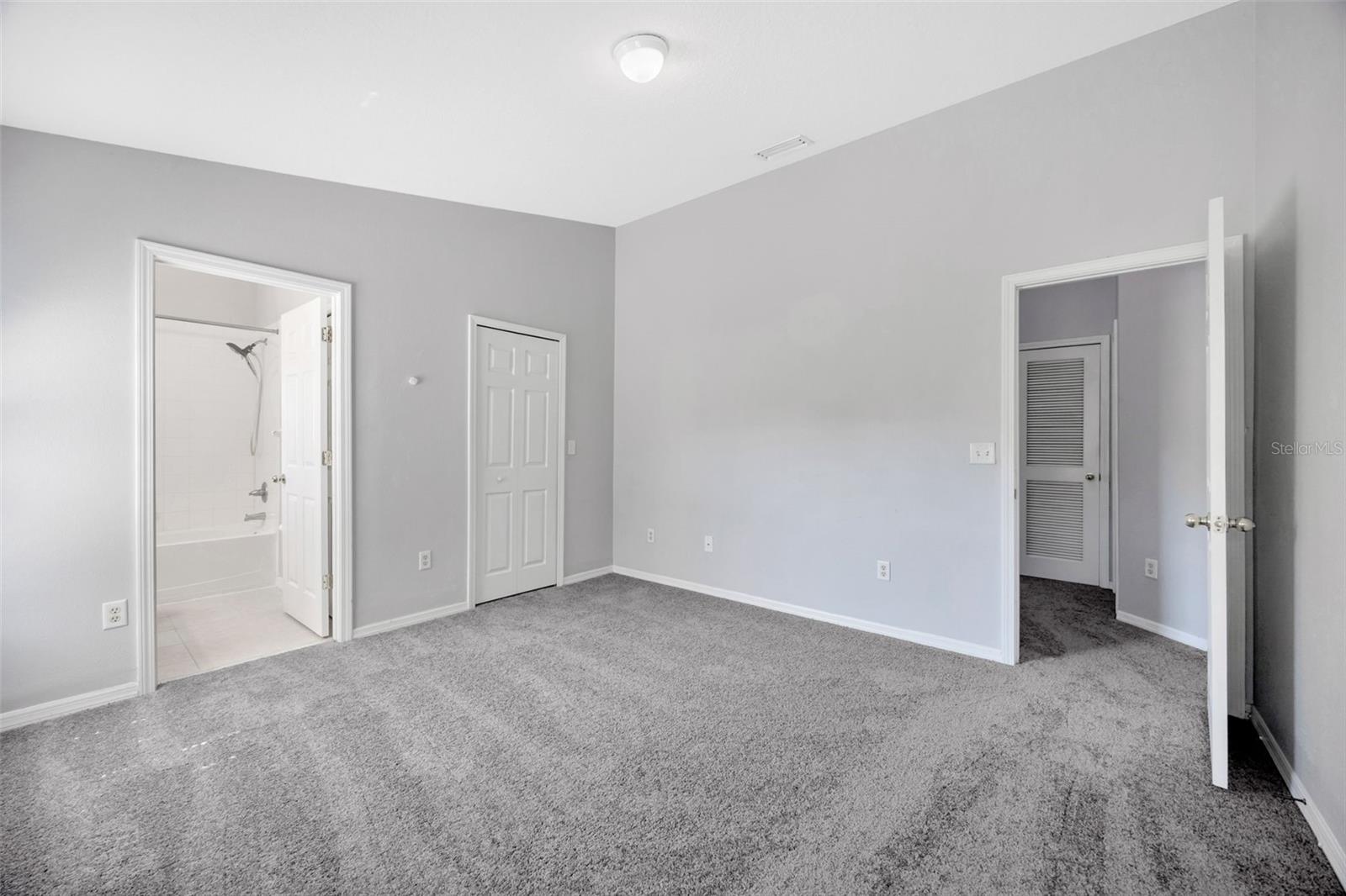 Image 18 of 22 For 6106 Olivedale Drive