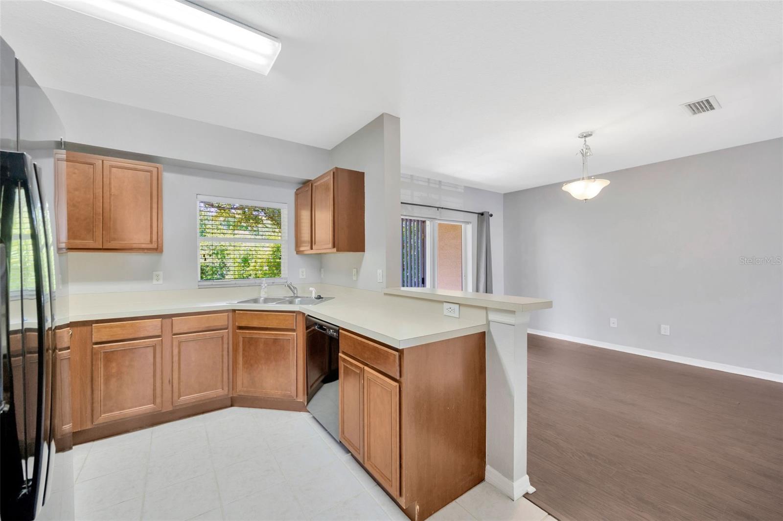 Image 9 of 22 For 6106 Olivedale Drive