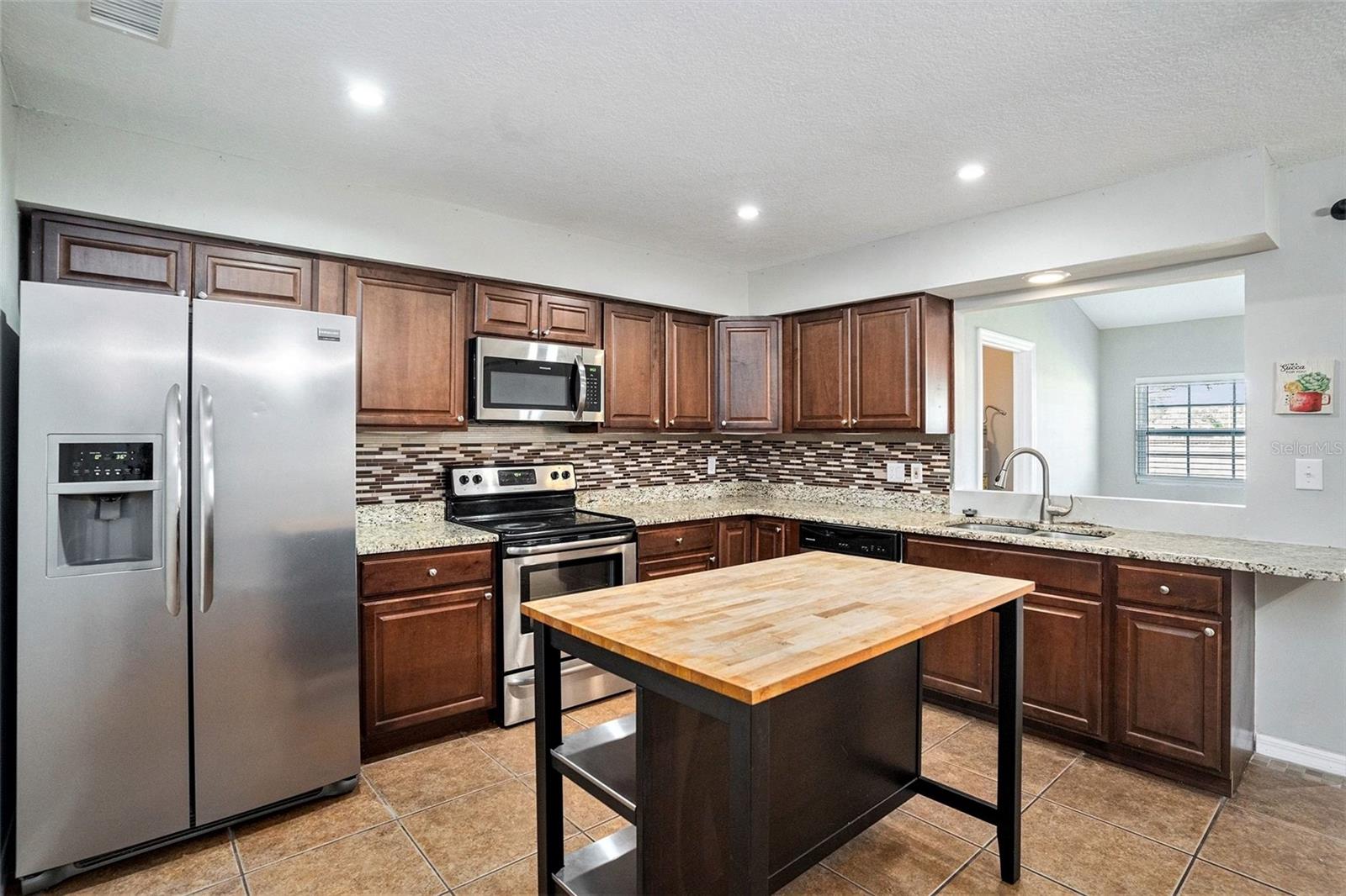 Image 9 of 34 For 14112 Winslow Place