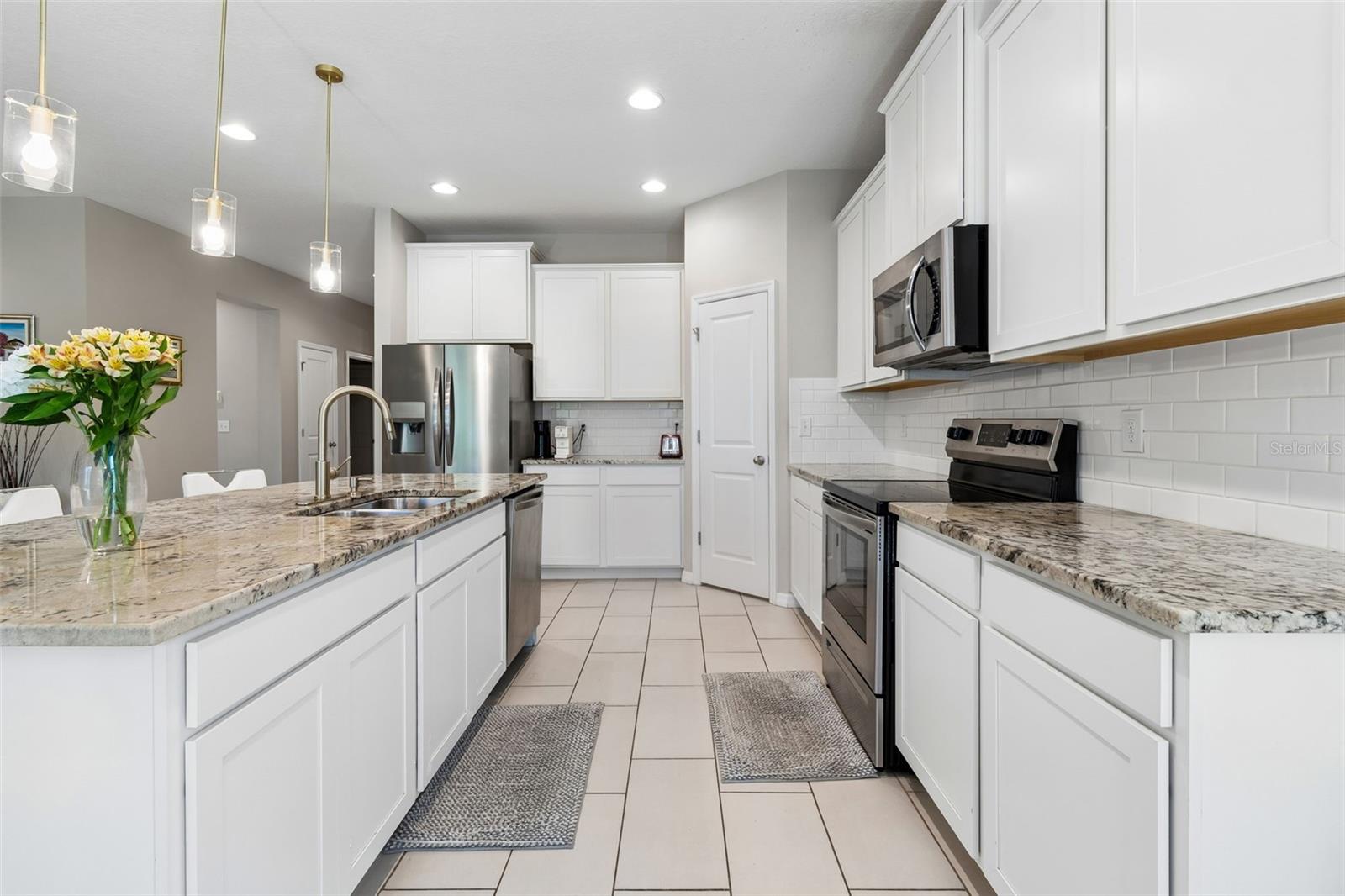 Image 11 of 59 For 2959 Storybrook Preserve Drive