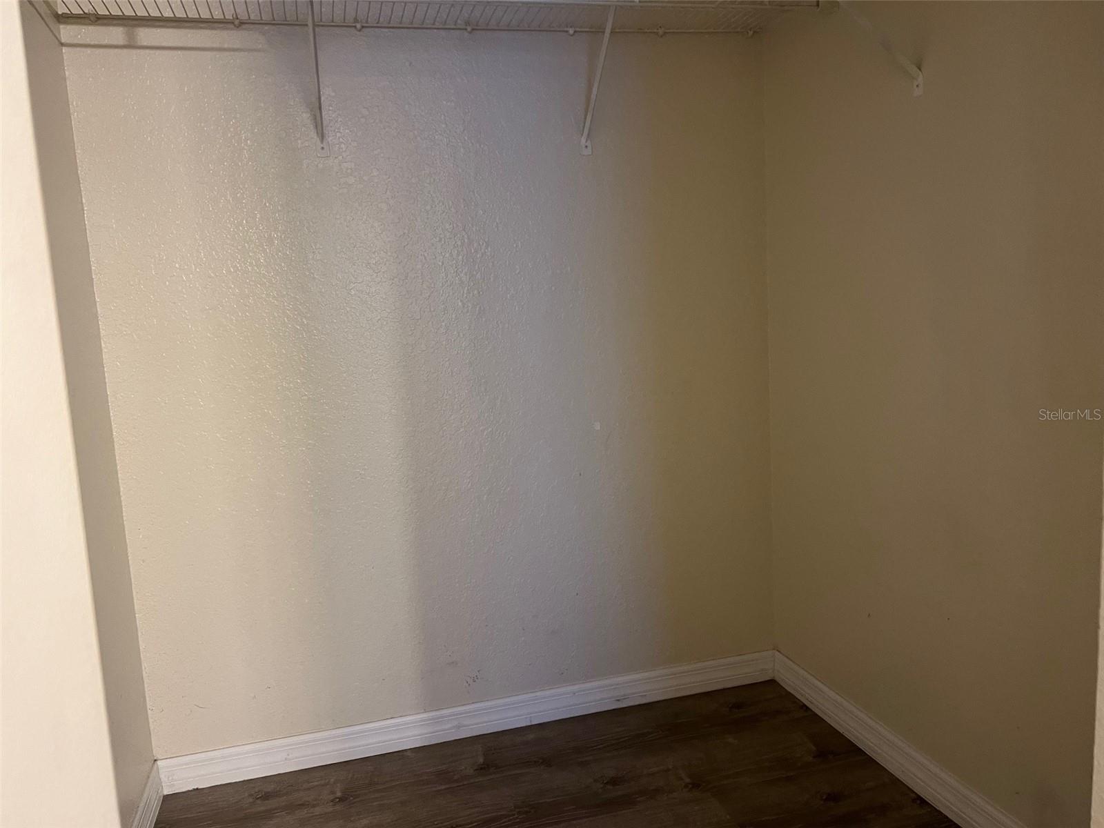 Listing photo id 8 for 9846 Lake Chase Island Way