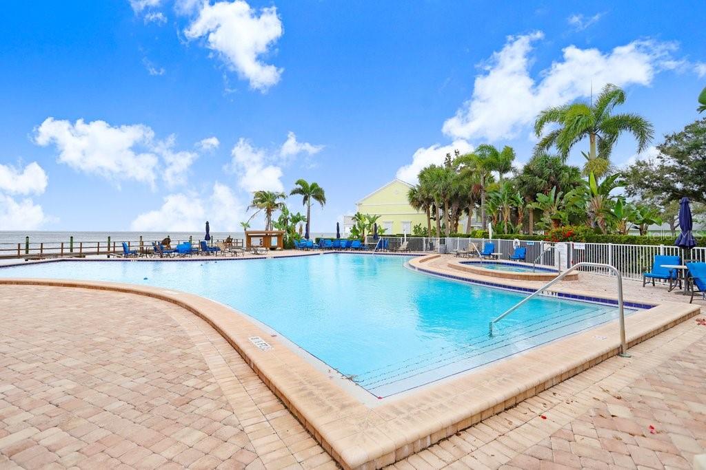 Image 34 of 52 For 5012 Starfish Drive Se B